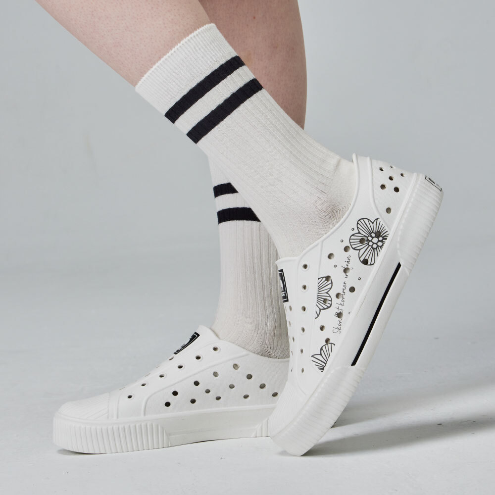 【Tattoo悄悄話系列】moz 瑞典 駝鹿 雙色洞洞餅乾水鞋 (美麗源於內心)-附鞋扣