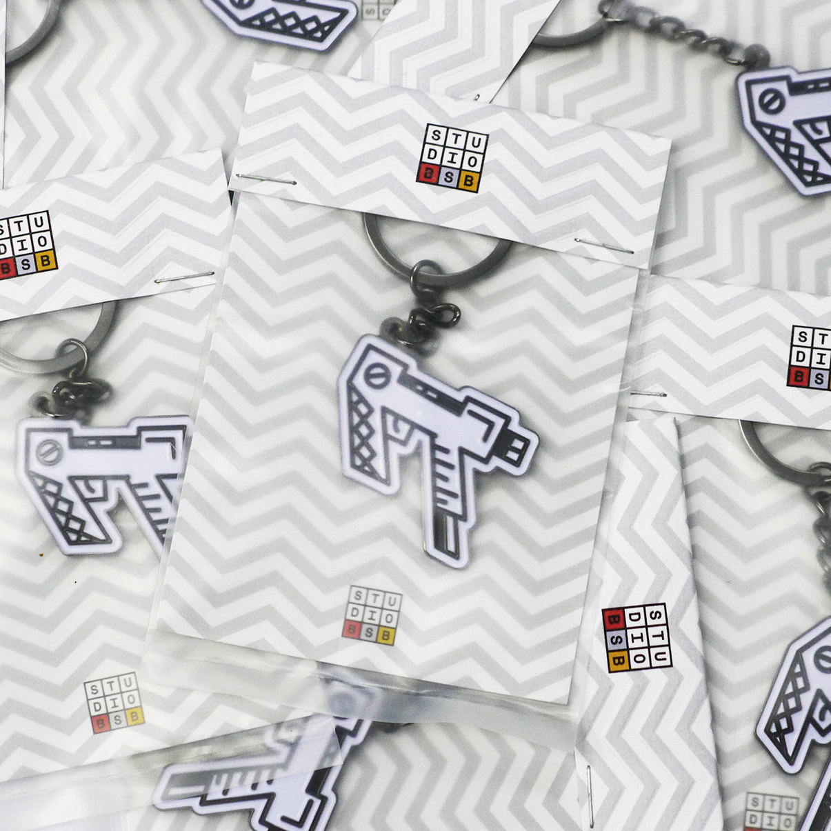 Fuzi keychain - Studio bsb