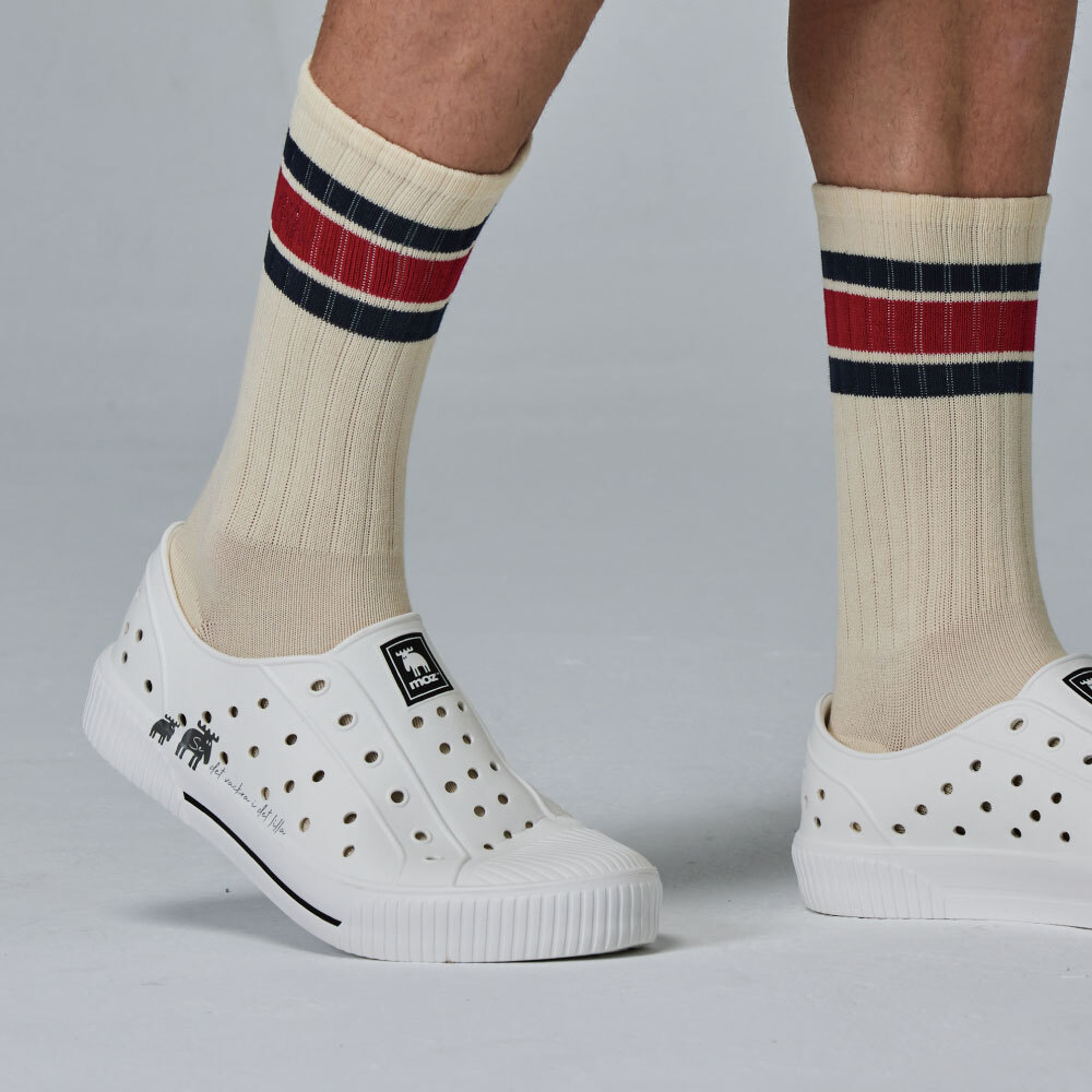 【Tattoo悄悄話系列】moz 瑞典 駝鹿 雙色洞洞餅乾水鞋 (細節中的美)-附鞋扣