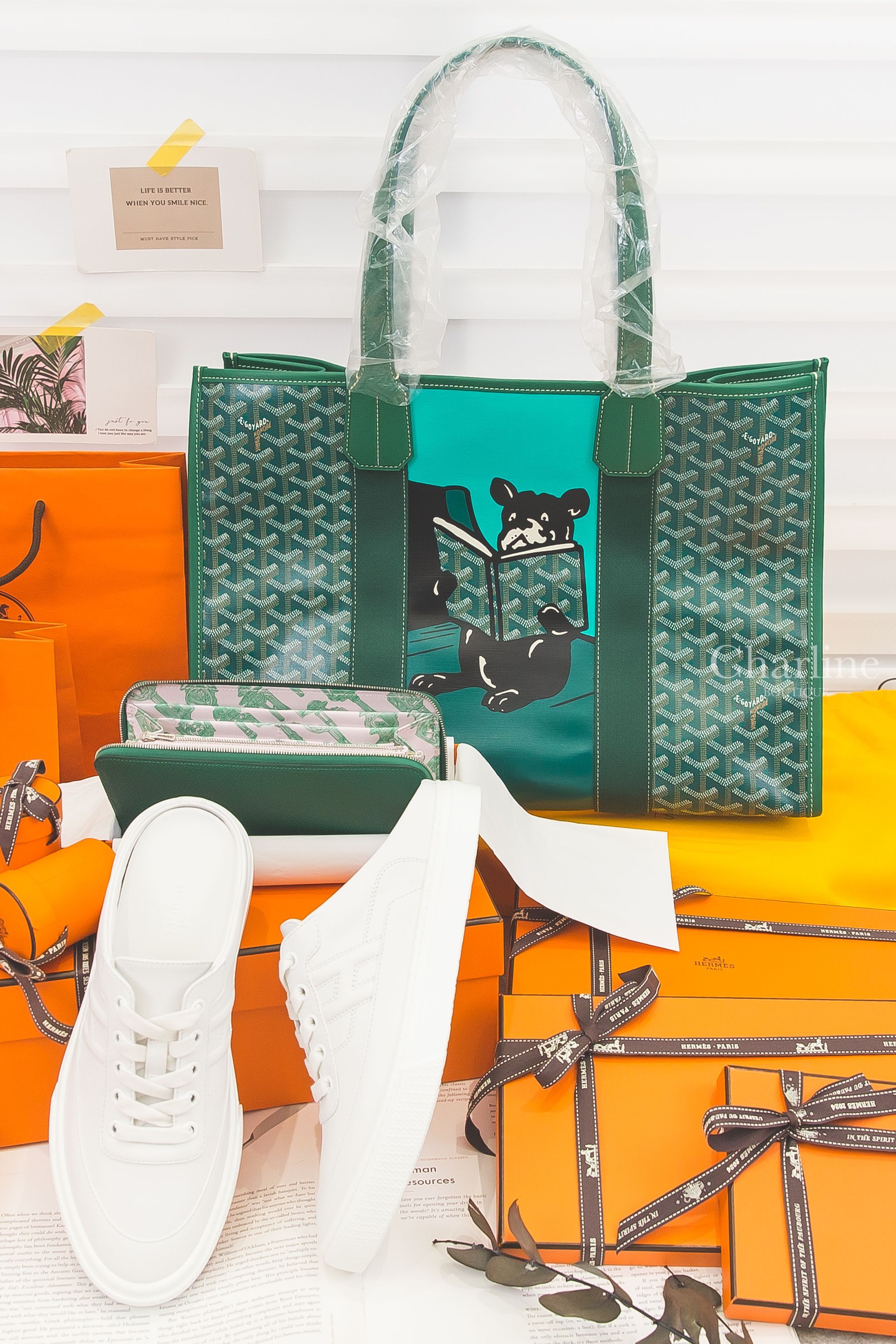 Hermès Keep Sneaker 白色側面H小牛皮運動穆勒鞋,Hermès 寶石綠絲巾拉鍊長夾,Goyard Villette Tote Bag MM 綠色法鬥托特包-Charline Boutique 精品代購