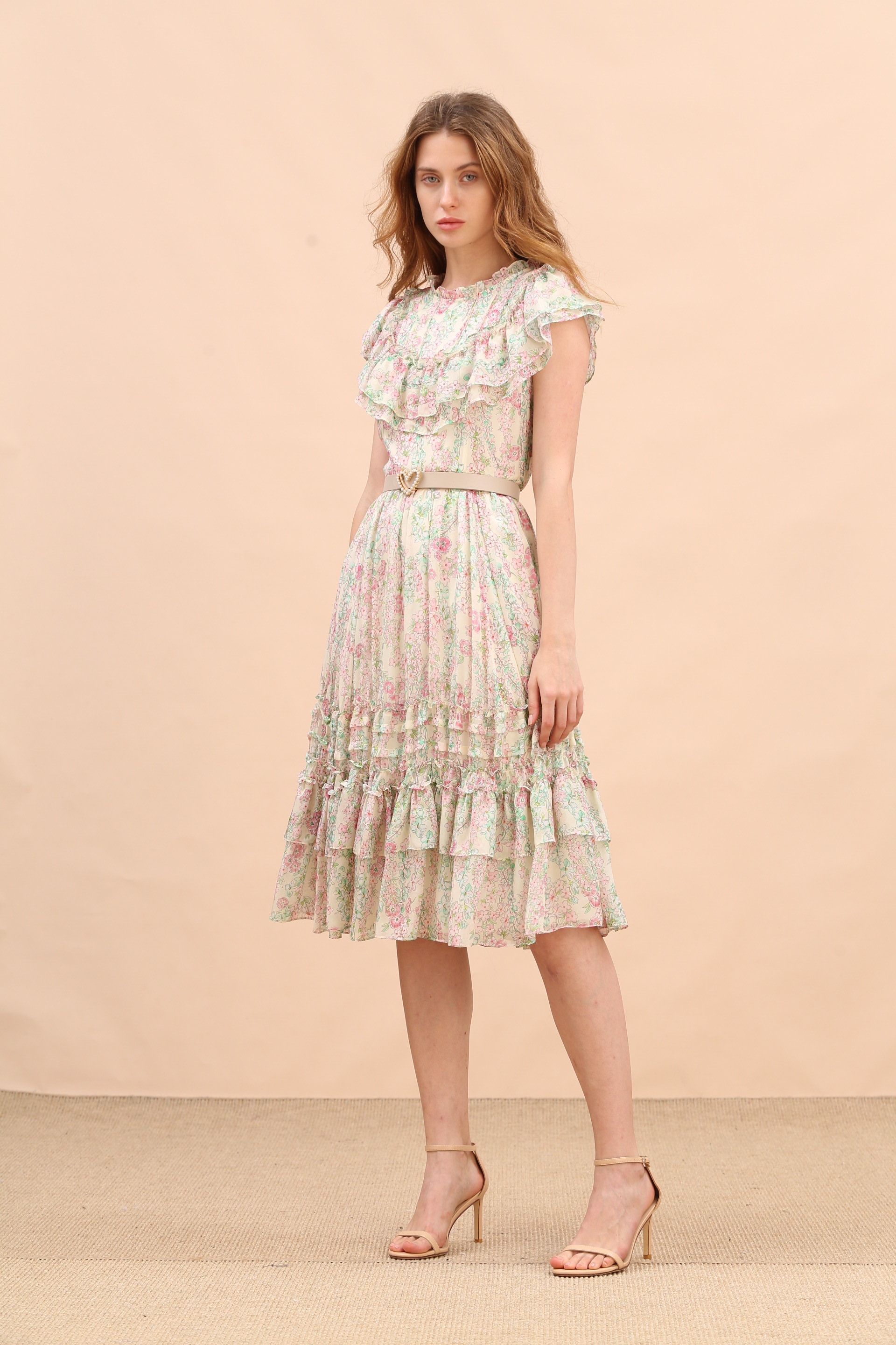 BE10153E1 野薔薇之夢荷葉領洋裝 (附腰帶)