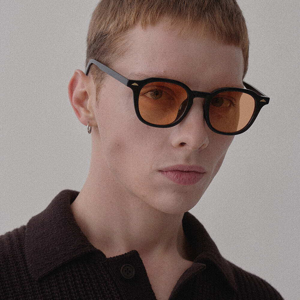 RECLOW YLEEN GOLD SUNGLASS