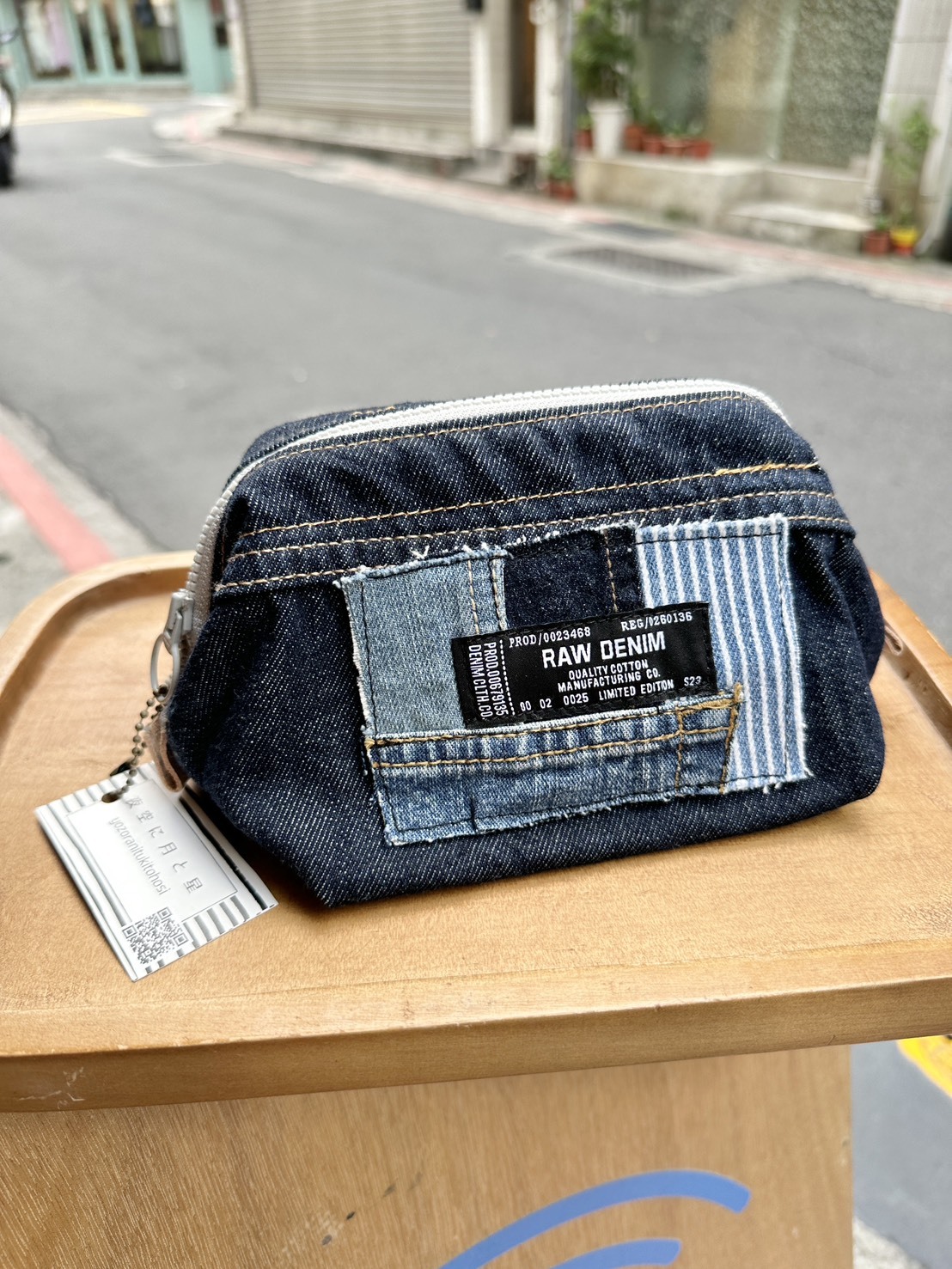 [夜空に月と星] 丹寧大容量化妝包 | yozora02