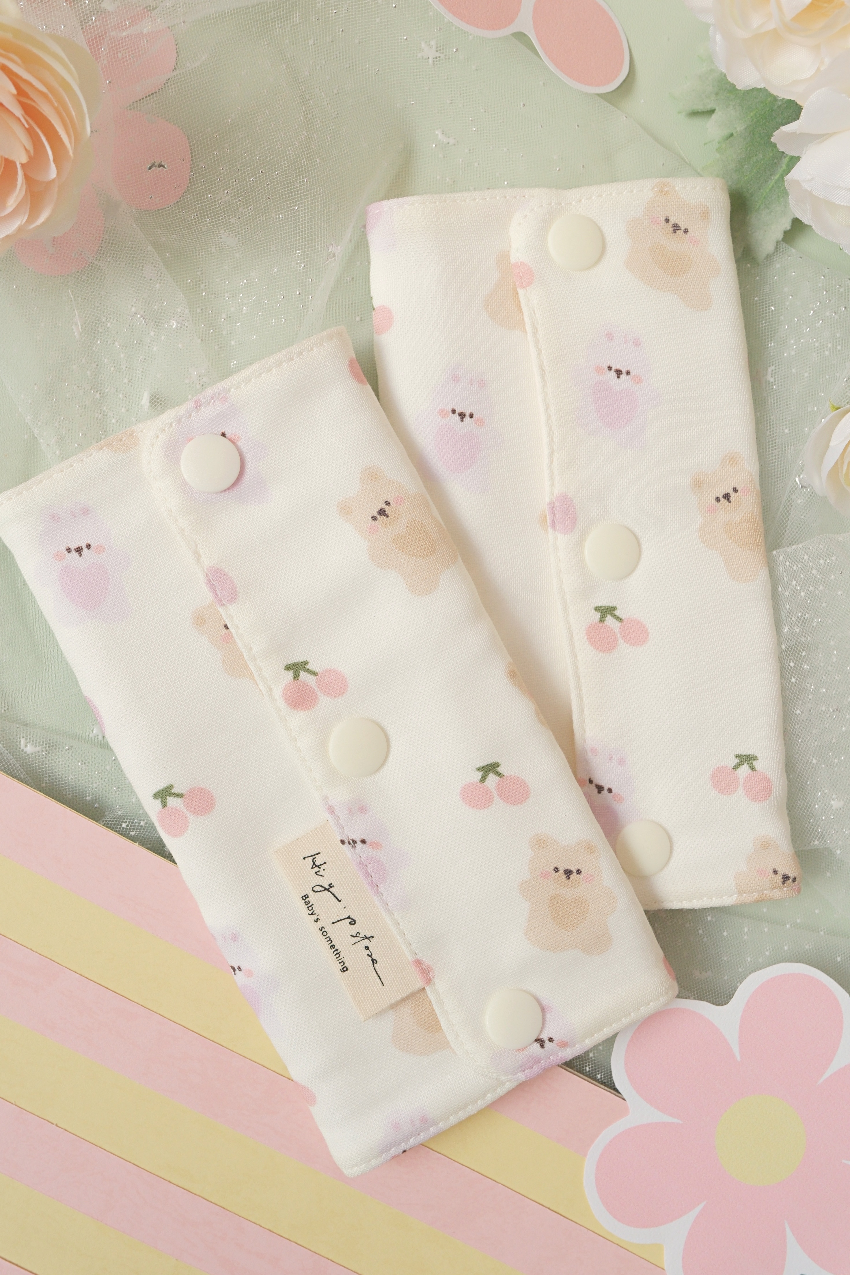 Hi Y.P store-揹巾口水套-獨家設計款-軟糖熊兔