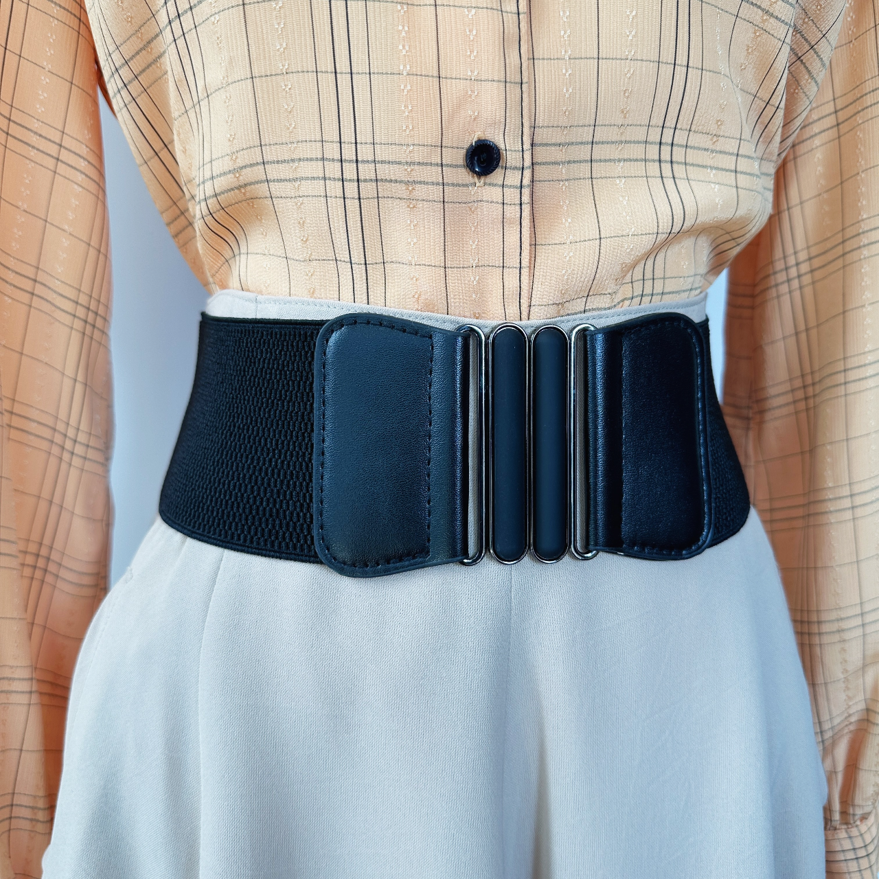 黑色大扣粗橡根腰帶