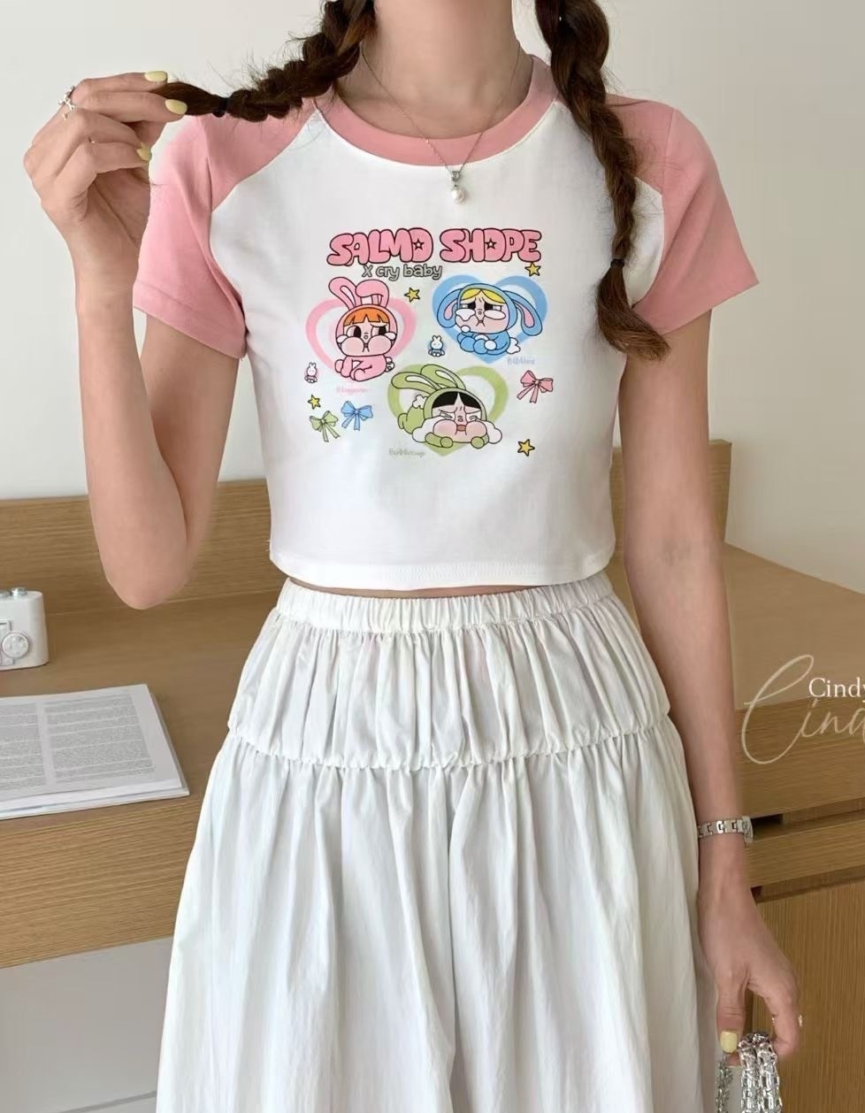 袖撞色愛心哭娃短版衣