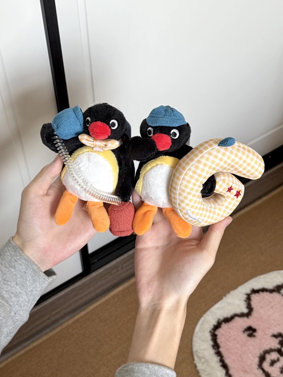 PINGU 企鵝家族 正版授權 通訊系列 PINGA 吊飾 鑰匙圈 接線員 公仔 / 預購