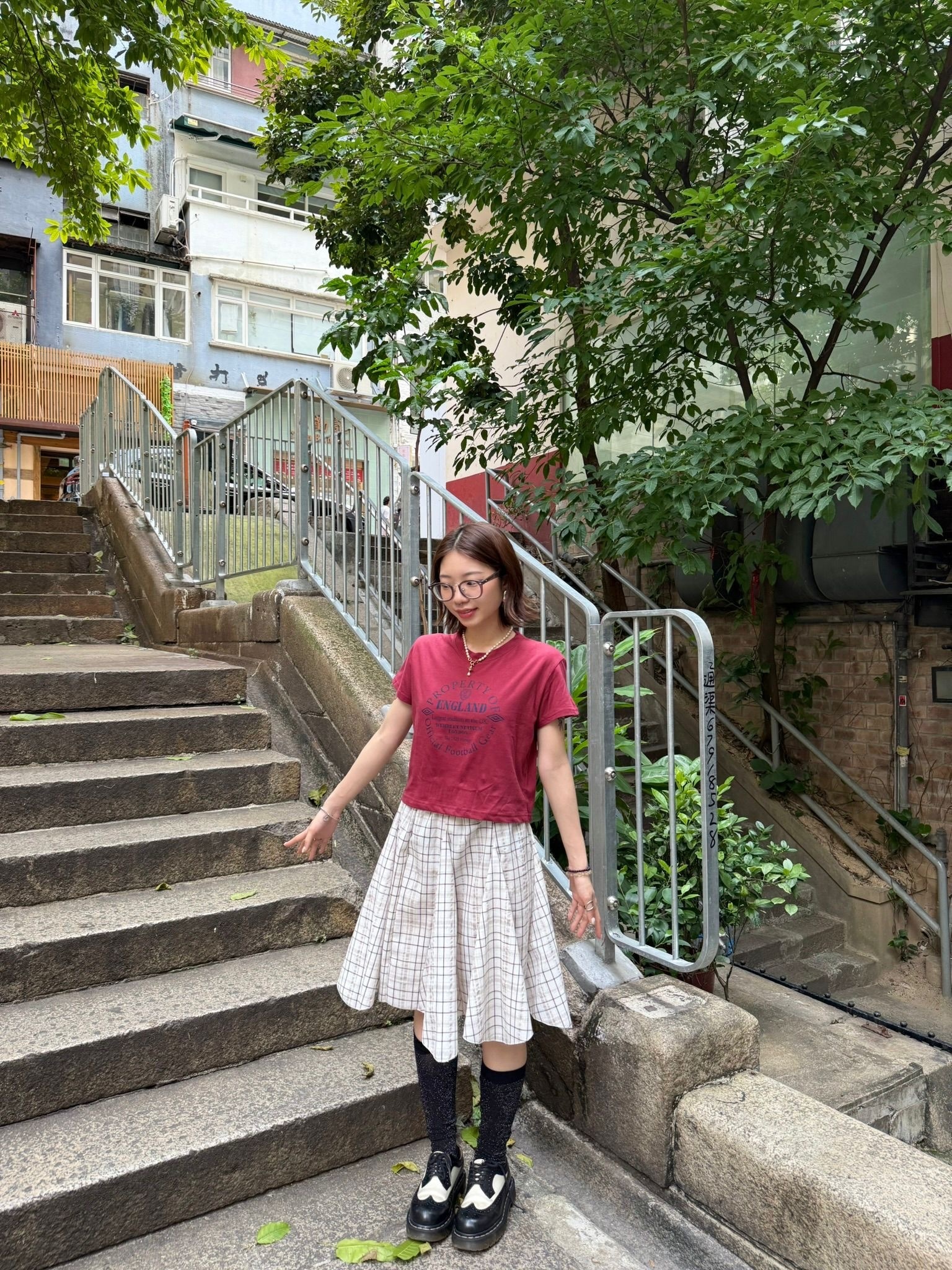 圓領VINTAGE 字句短Top