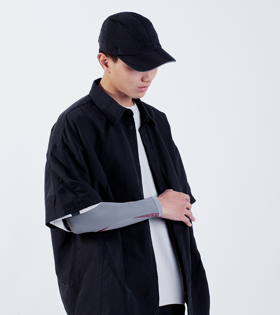 nozzle quiz®｜Airy Mono Cap (黑、灰)