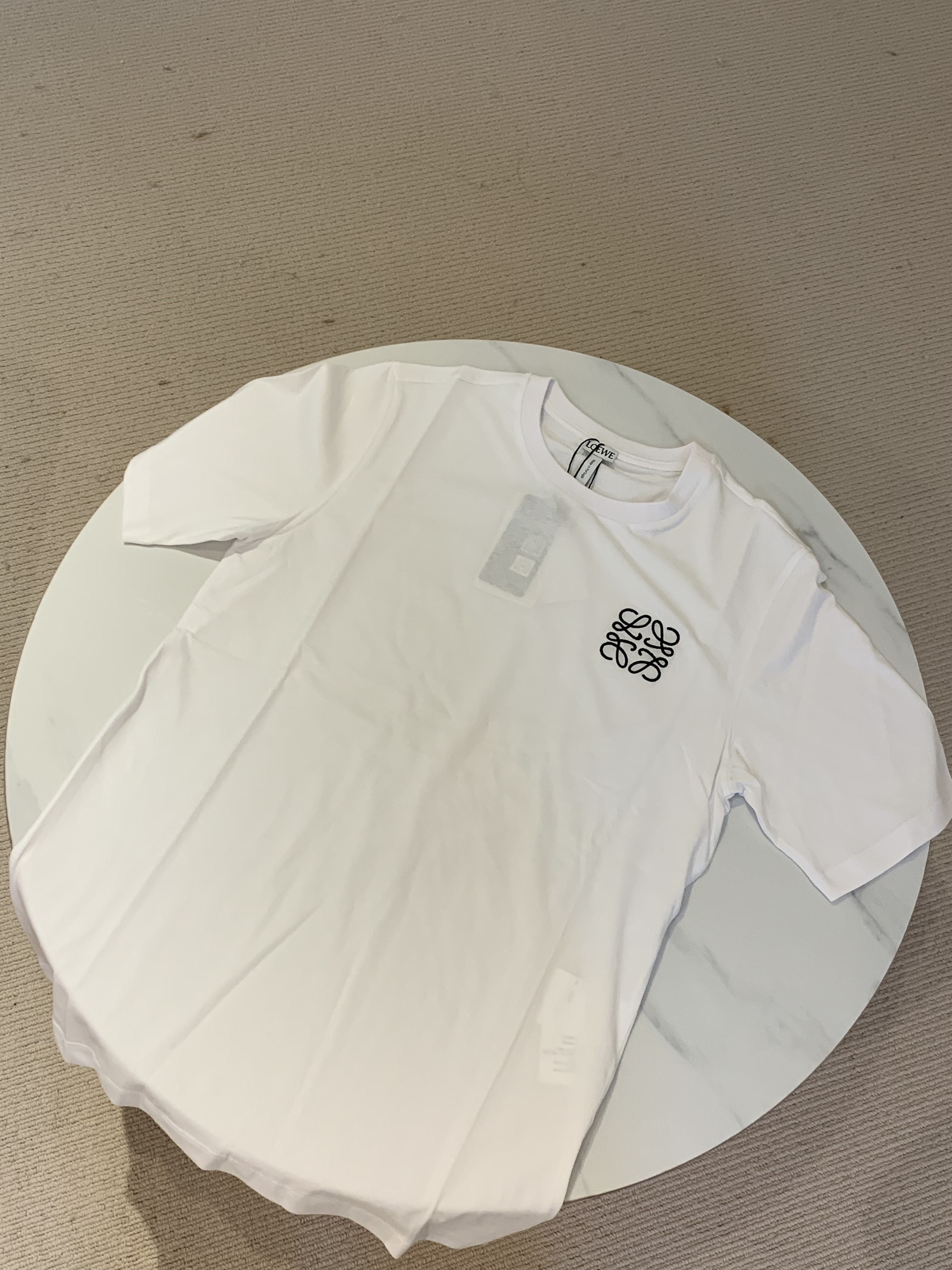 LOEWE SS23 經典Logo刺繡圓領套頭短袖T-shirt 白色