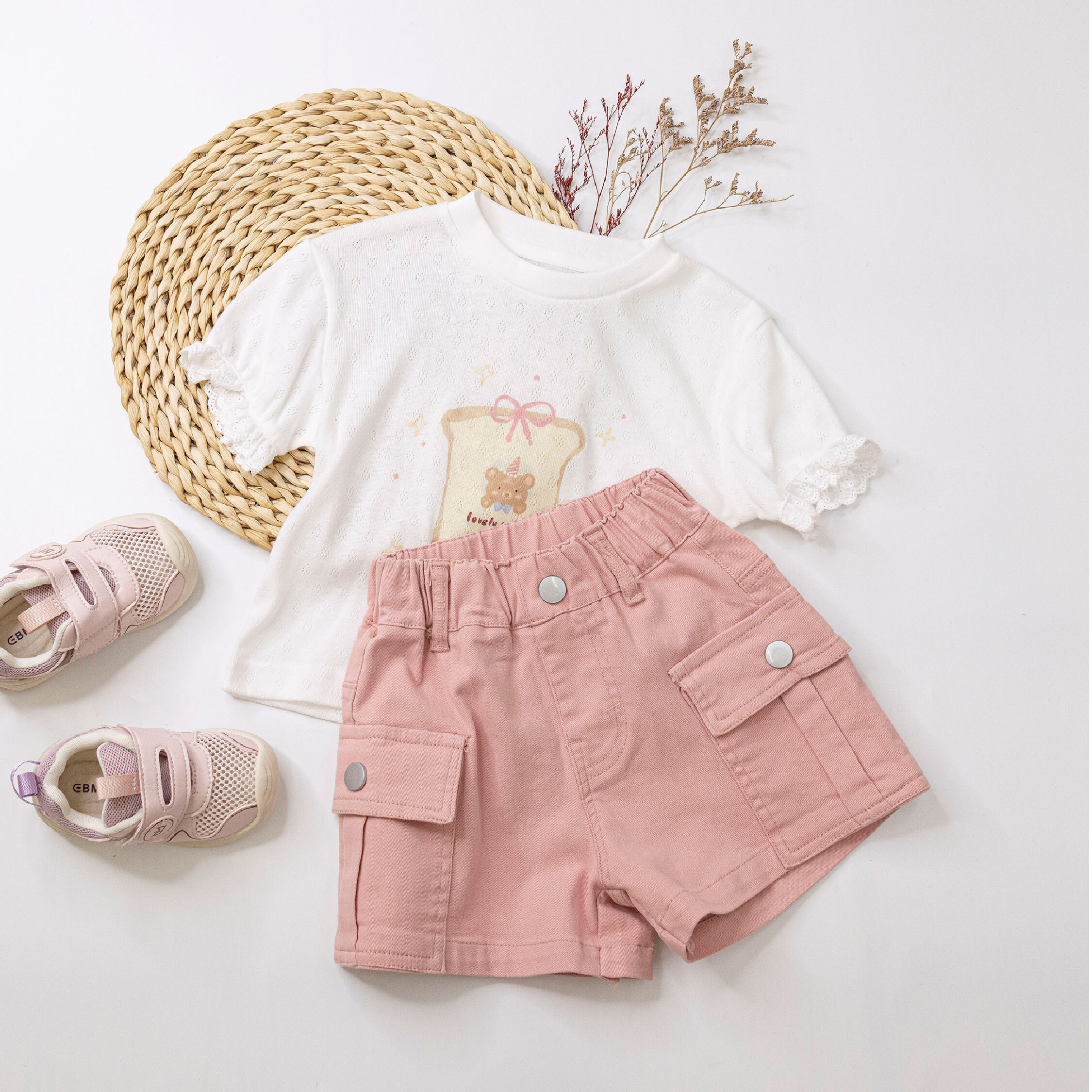 【H50542】質感側掀口袋設計短褲＊二色