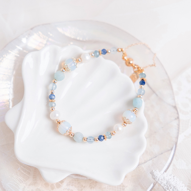 往天空之城的路 – 蛋白天河石 – 手鍊