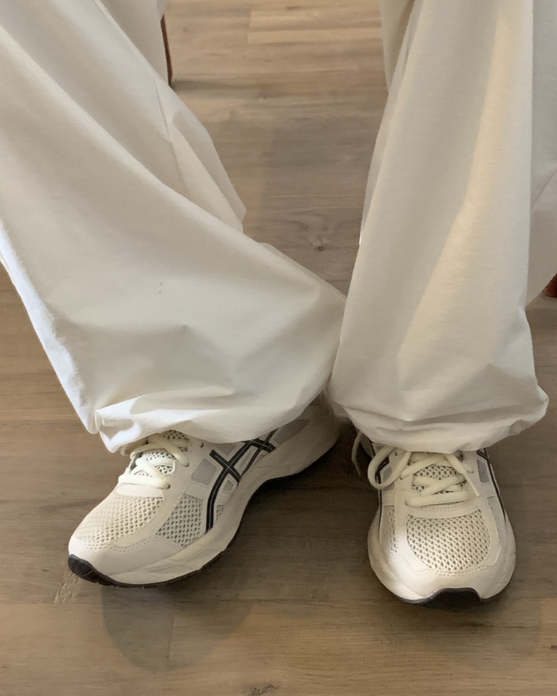 #預購 Asics Gel-Contend 4 亞瑟士 復古慢跑鞋 奶茶色 T8D4Q-030