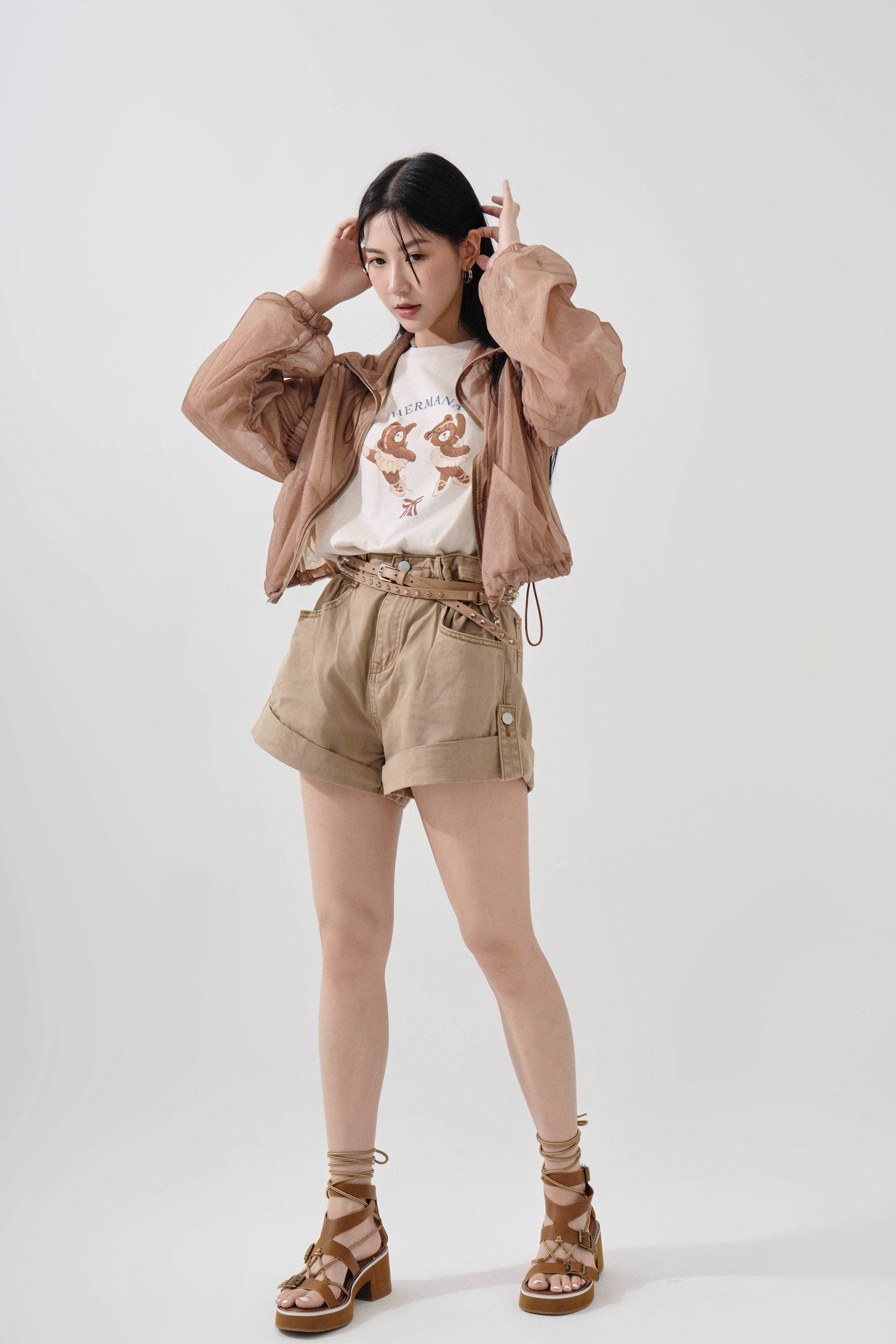 SS25_0222（外套＋Tee＋短褲）