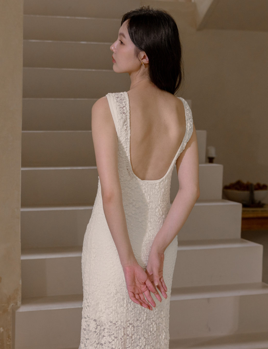 優雅蕾絲露背傘擺長洋（白色/4尺寸）