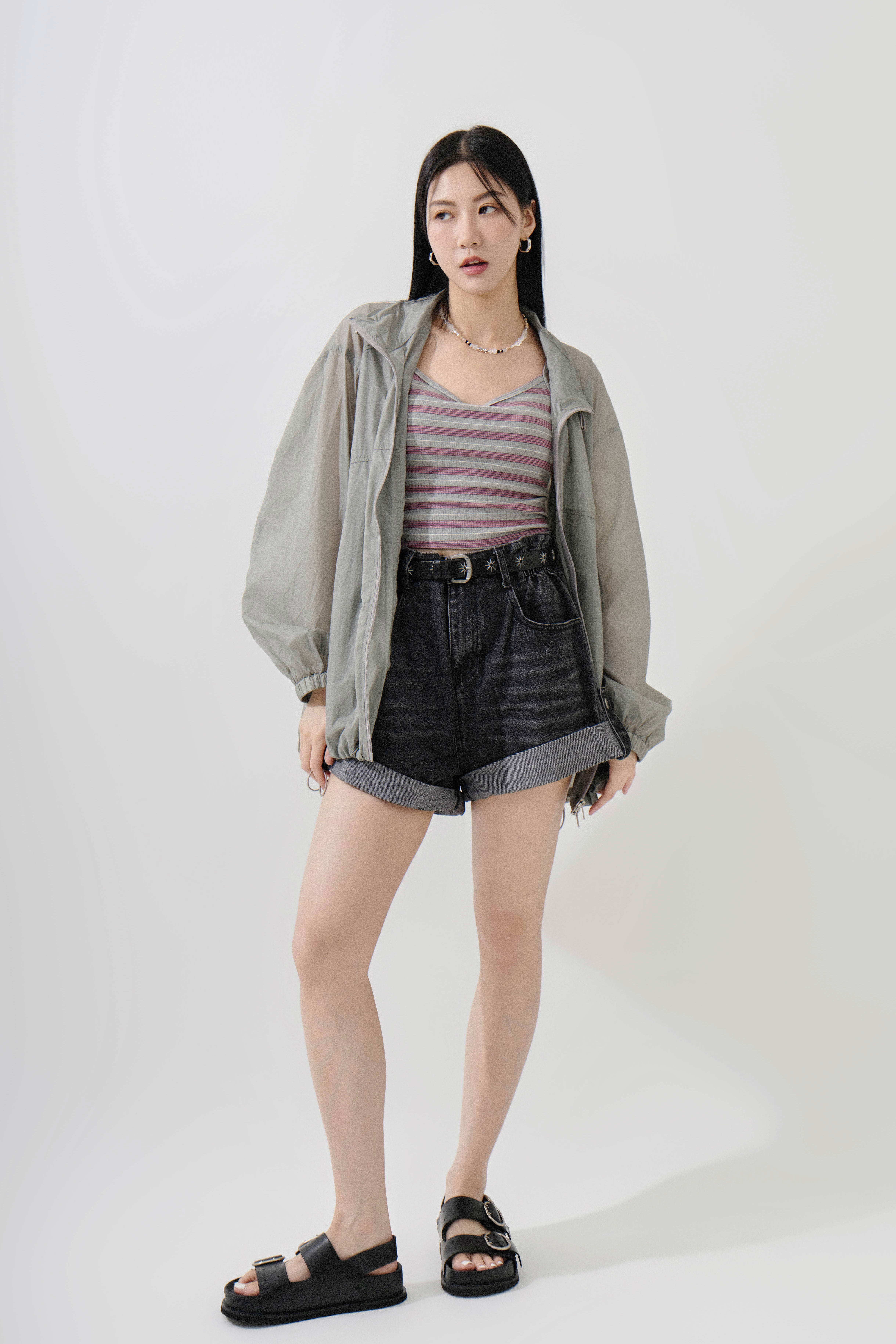 SS25_0234（外套＋Bra Top＋短褲）