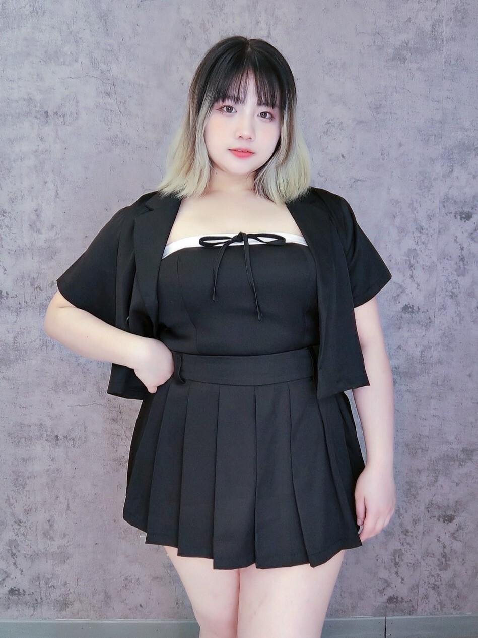 知性甜美通勤風西裝平口百褶西外三件套