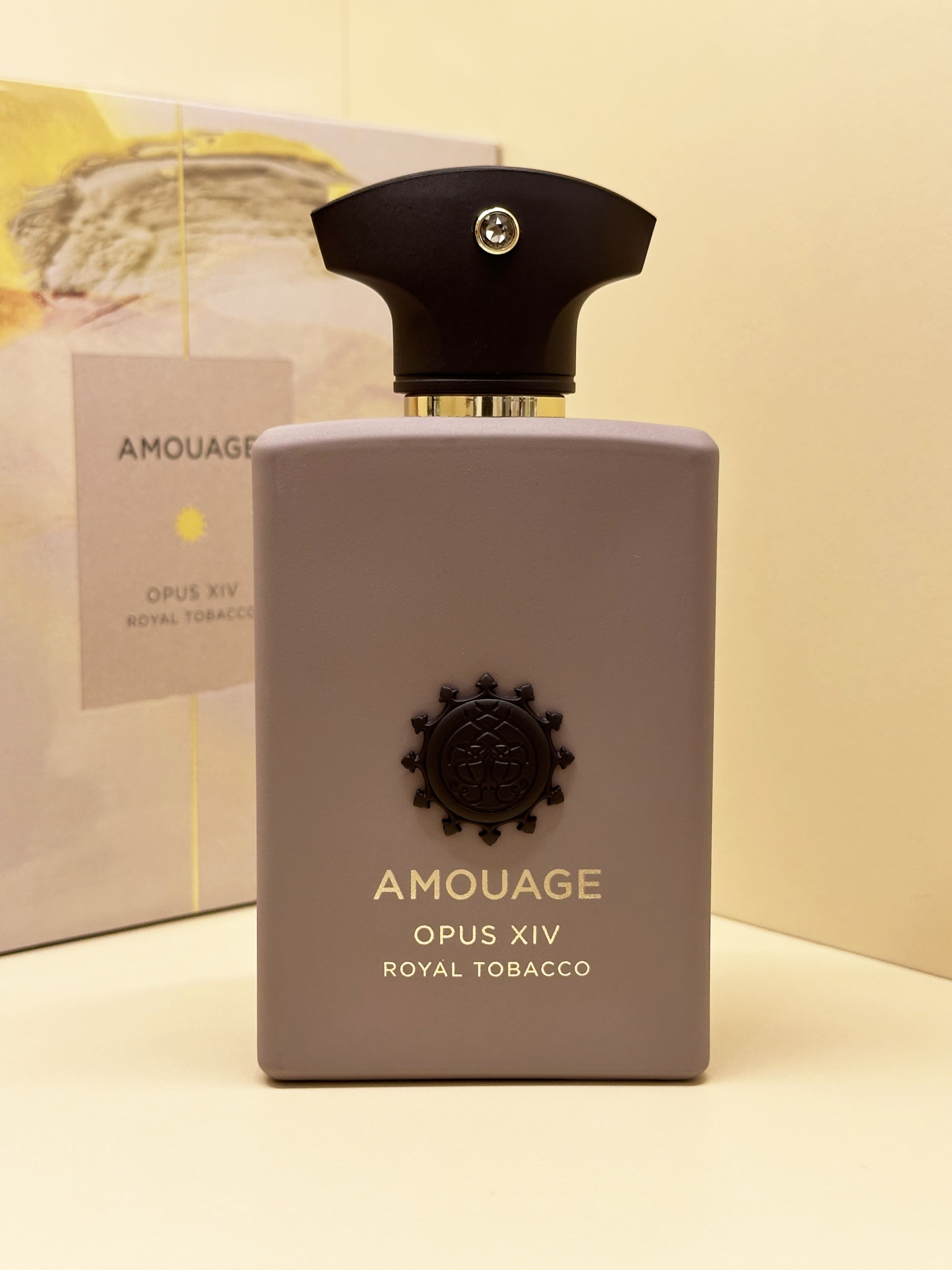 香水(男性用) AMOUAGE OPUS  TOBACO 100ml Amazon.com: AMOUAGE OPUS XIV ROYAL TOBACCO Eau de Parfum