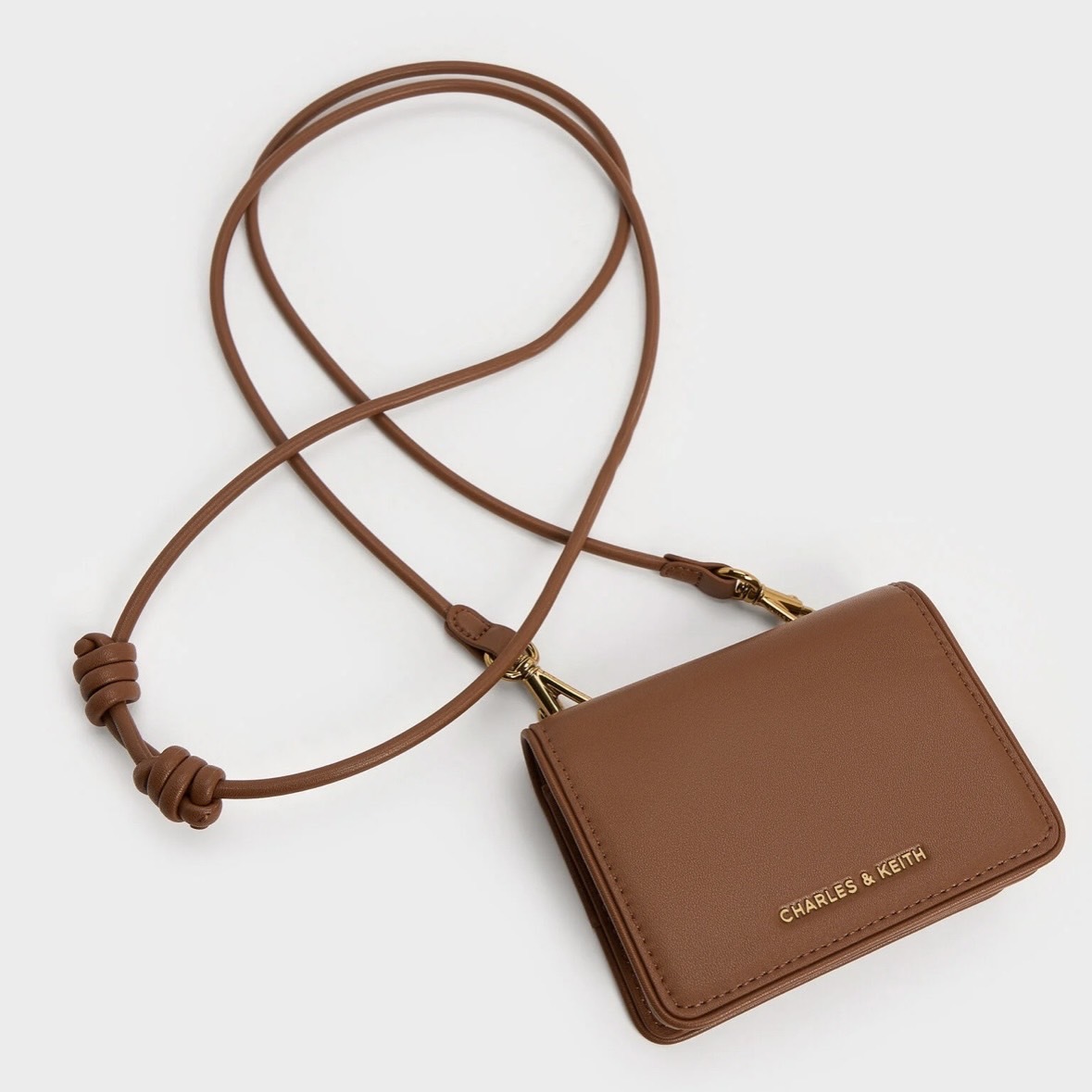 <現貨抵台🧊>Charles ＆ Keith 小CK Lyla 小牛PU皮革 有背帶 短夾 3色