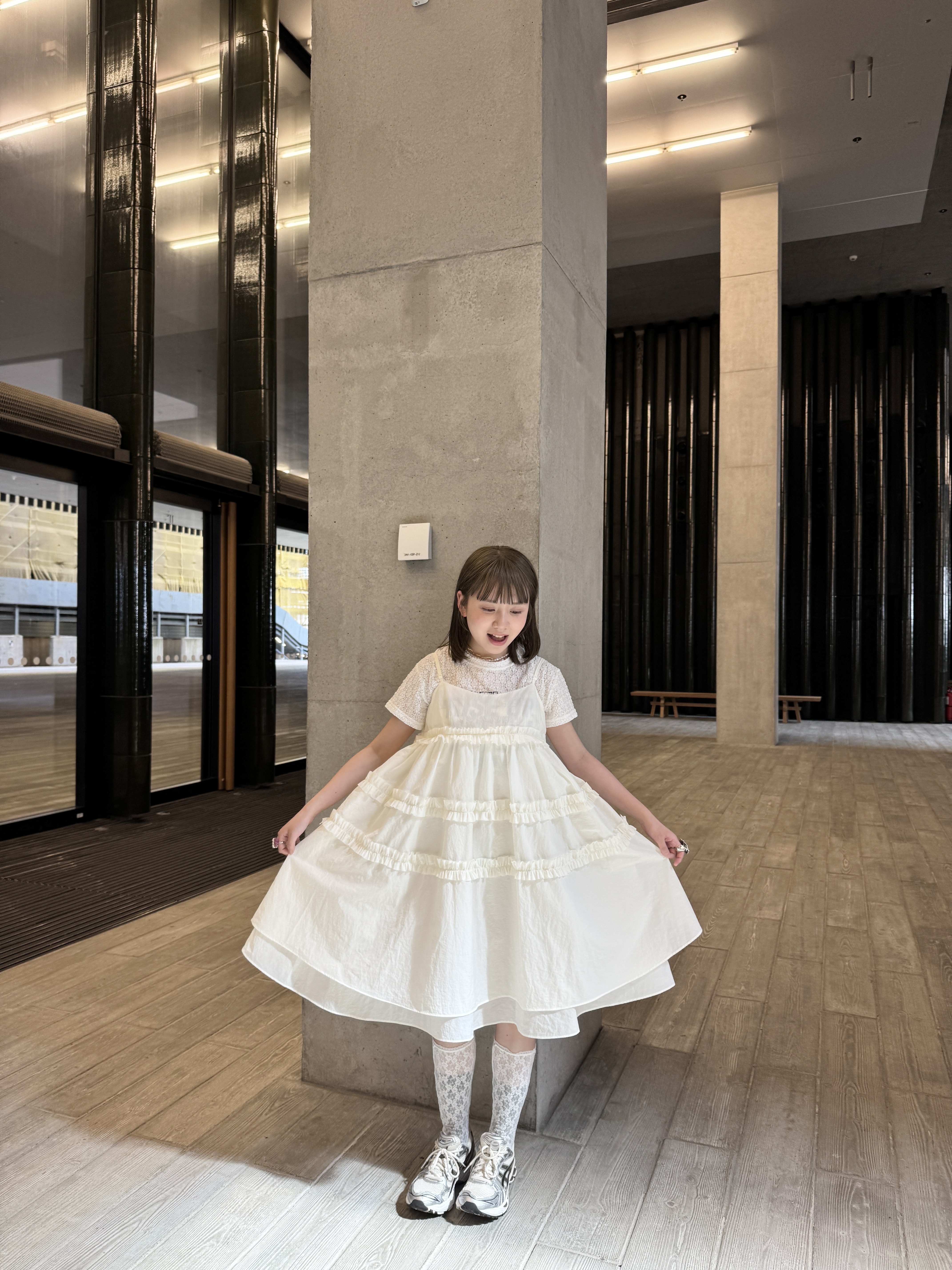 [兩色入] 索索料兩層ruffle大傘中長ops(Ivory)