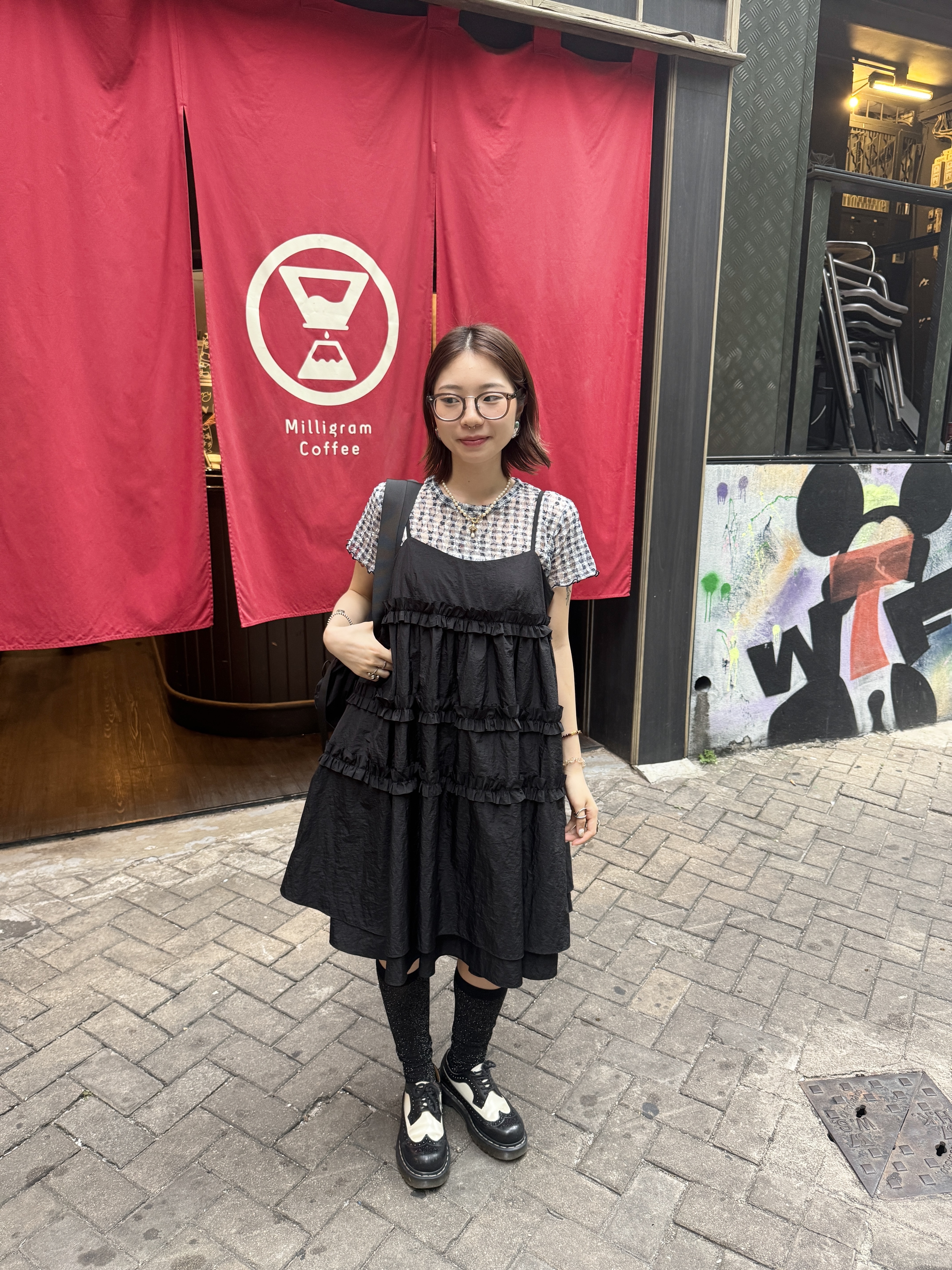 [兩色入] 索索料兩層ruffle大傘中長ops(black)