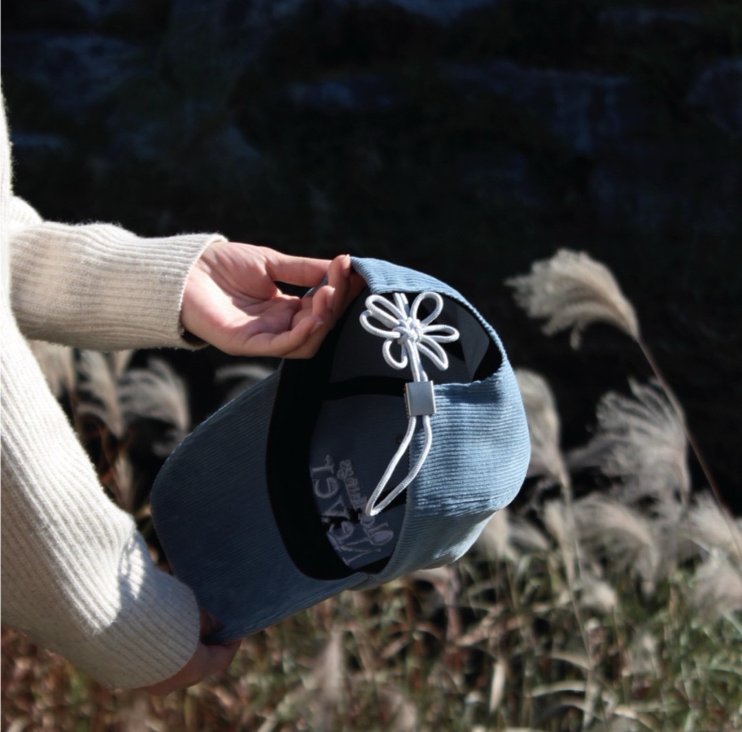 【預購】ONGO燈芯絨棒球帽 Corduroy Flower系列-靜謐藍