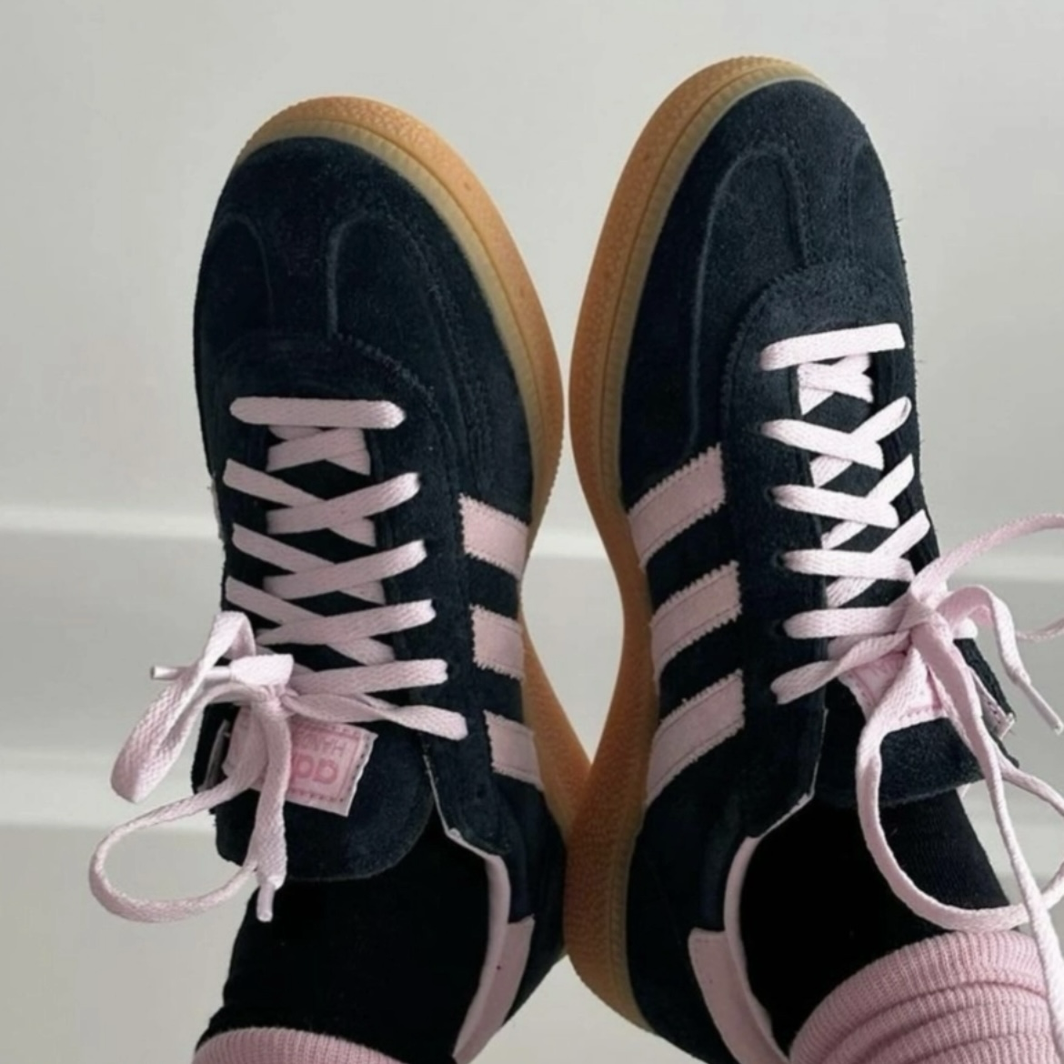 Adidas Handball Spezial OG 黑粉 麂皮 復古 焦糖底 德訓鞋