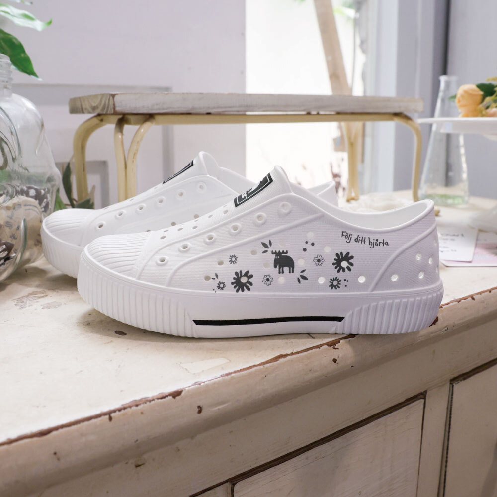 【Tattoo悄悄話系列】moz 瑞典 駝鹿 雙色洞洞餅乾水鞋 (跟隨你的心)-附鞋扣