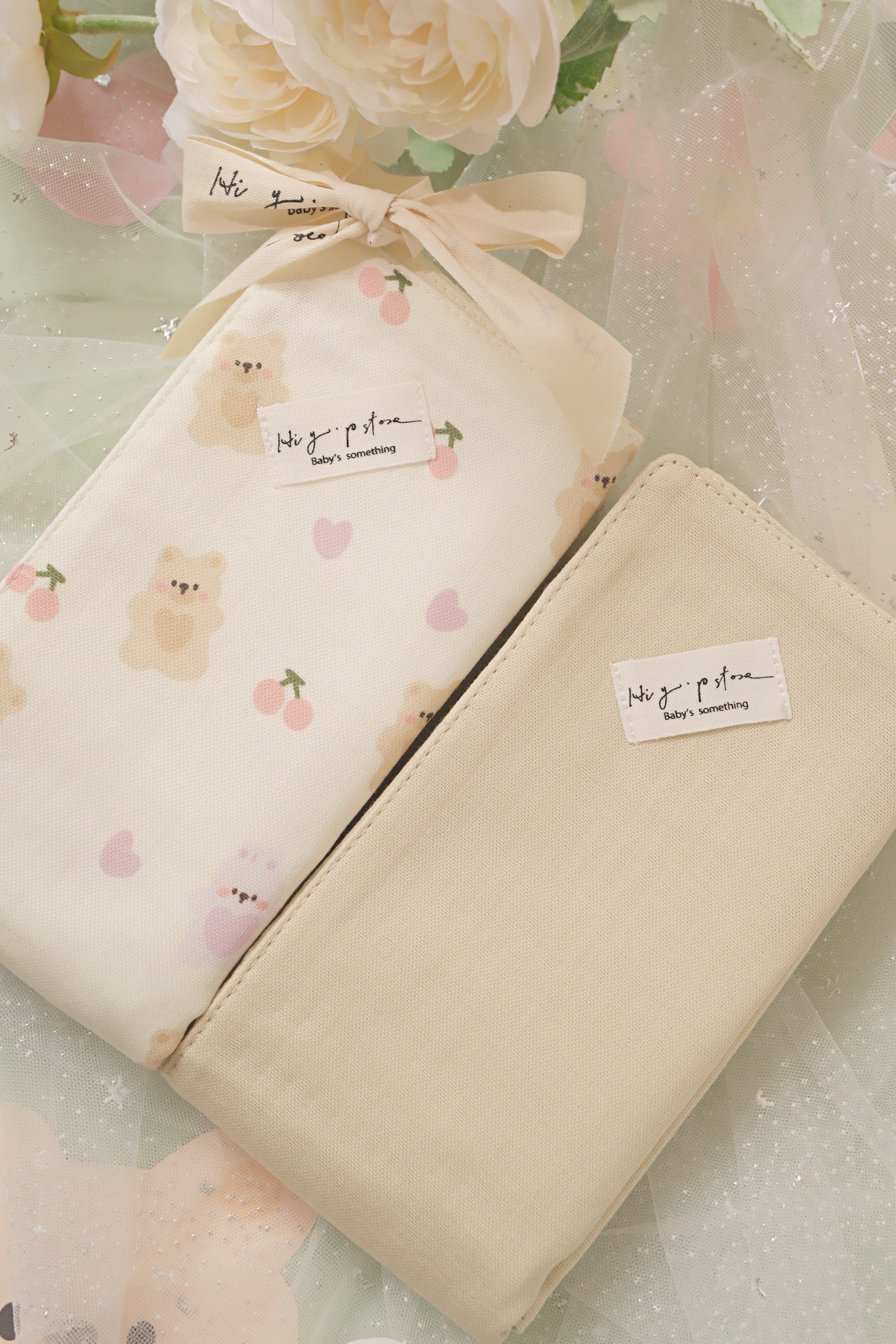 Hi Y.P store-拍嗝巾-獨家設計款-軟糖熊兔（2件組)