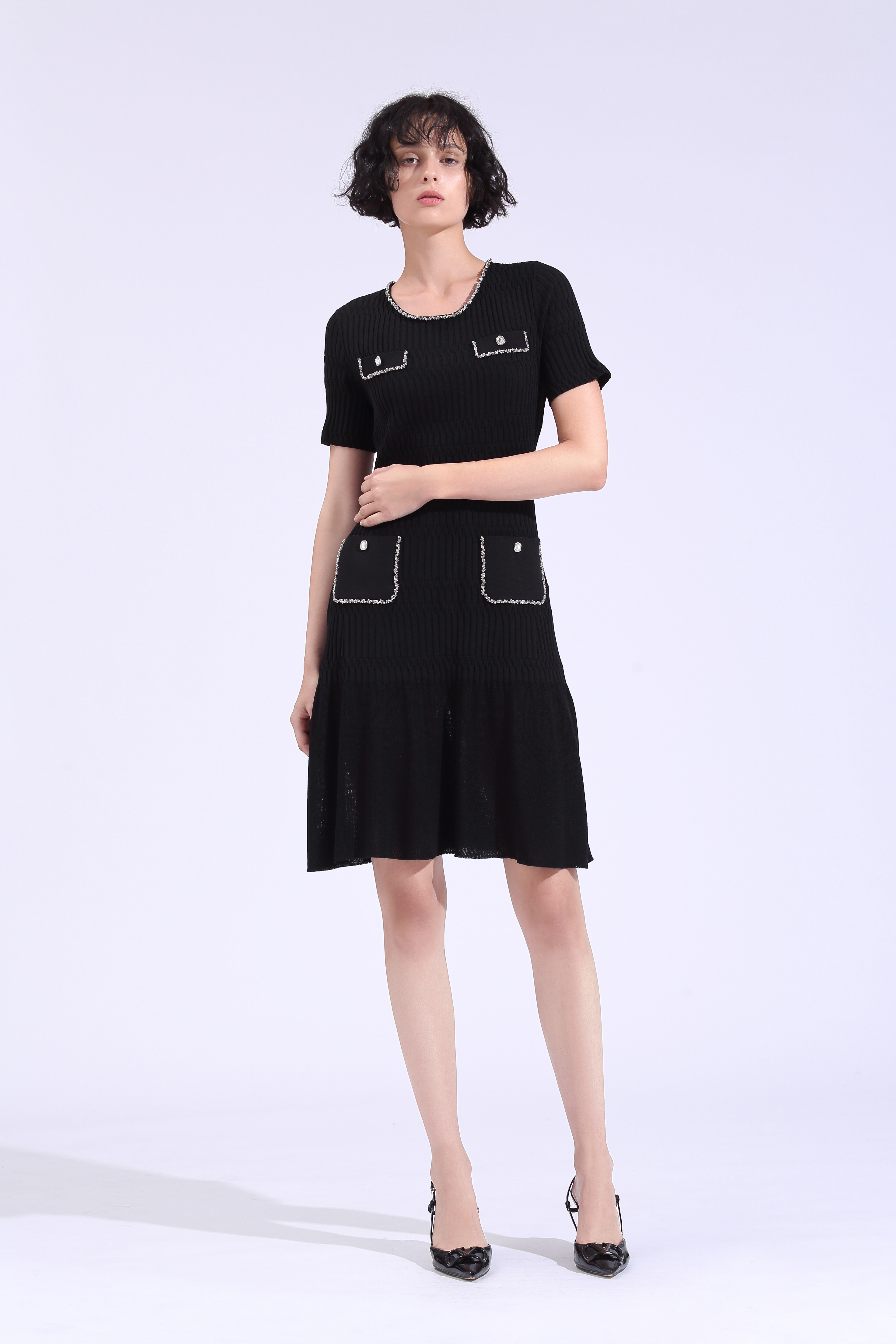 BE10202E1 螺紋合身洋裝