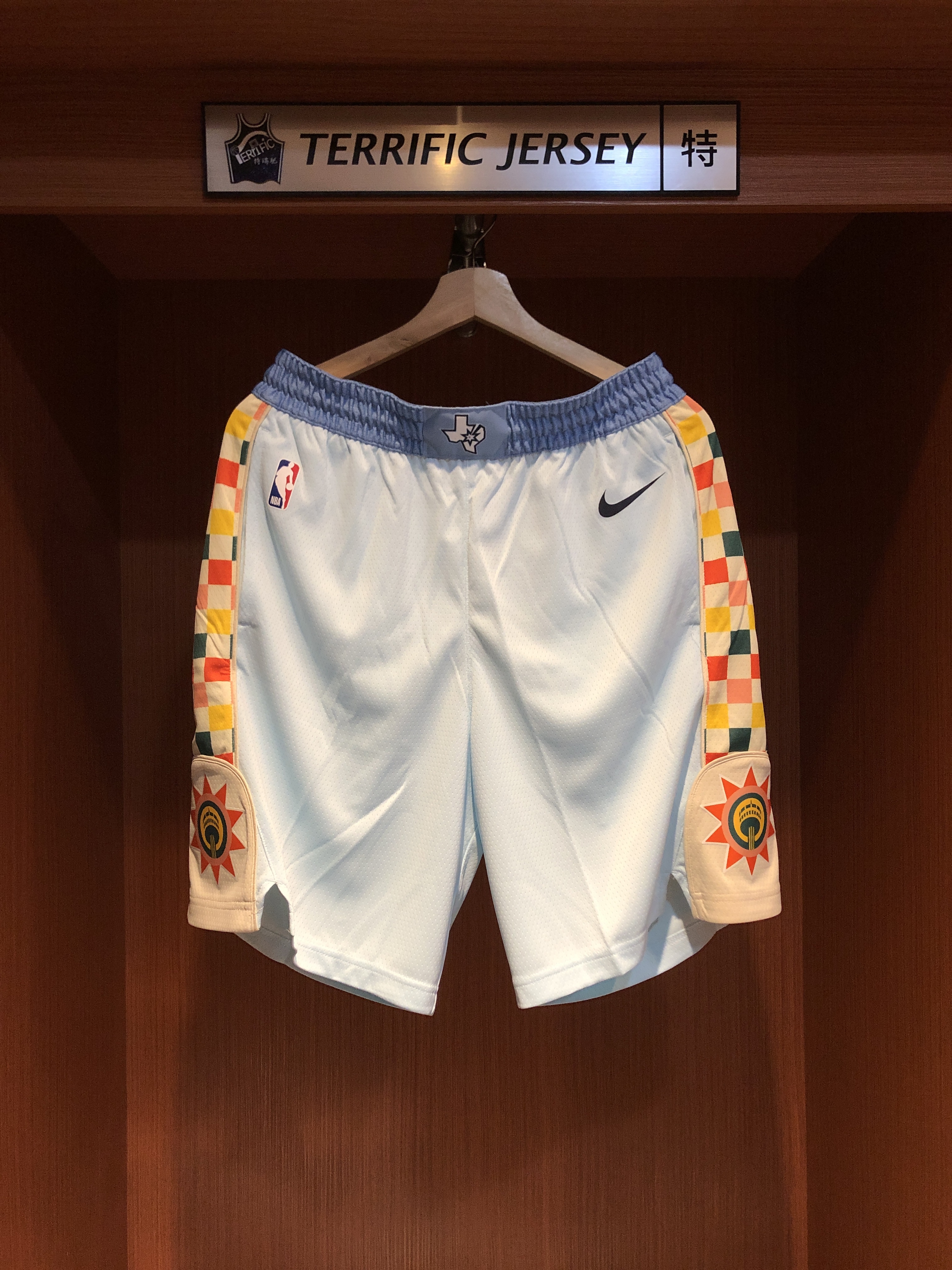 NBA球褲 San Antonio Spurs 聖安東尼奧馬刺城市球褲 City Nike Swingman Shorts 球迷版 有口袋 全新