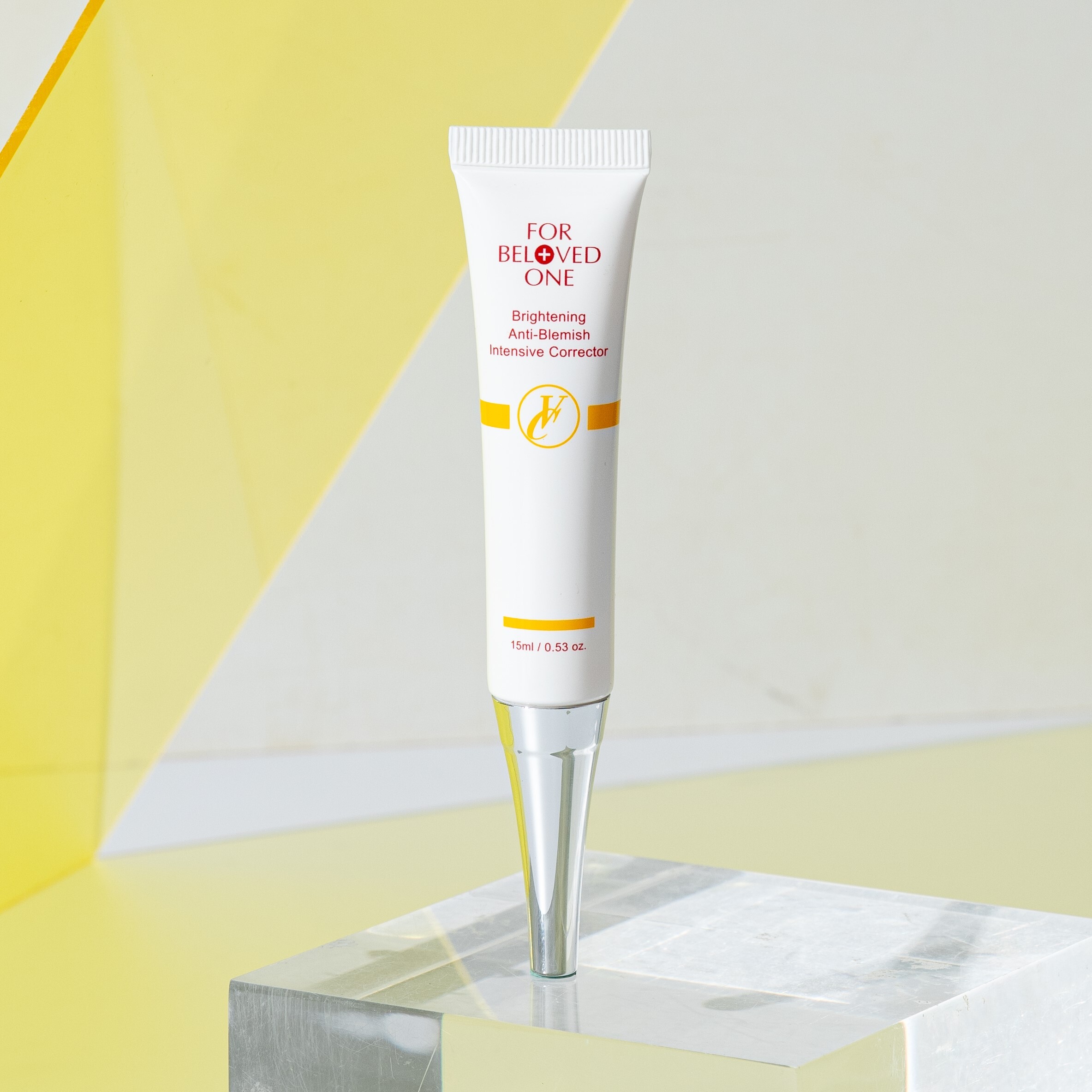 白．無瑕淨膚集中精華 15ml (2入)