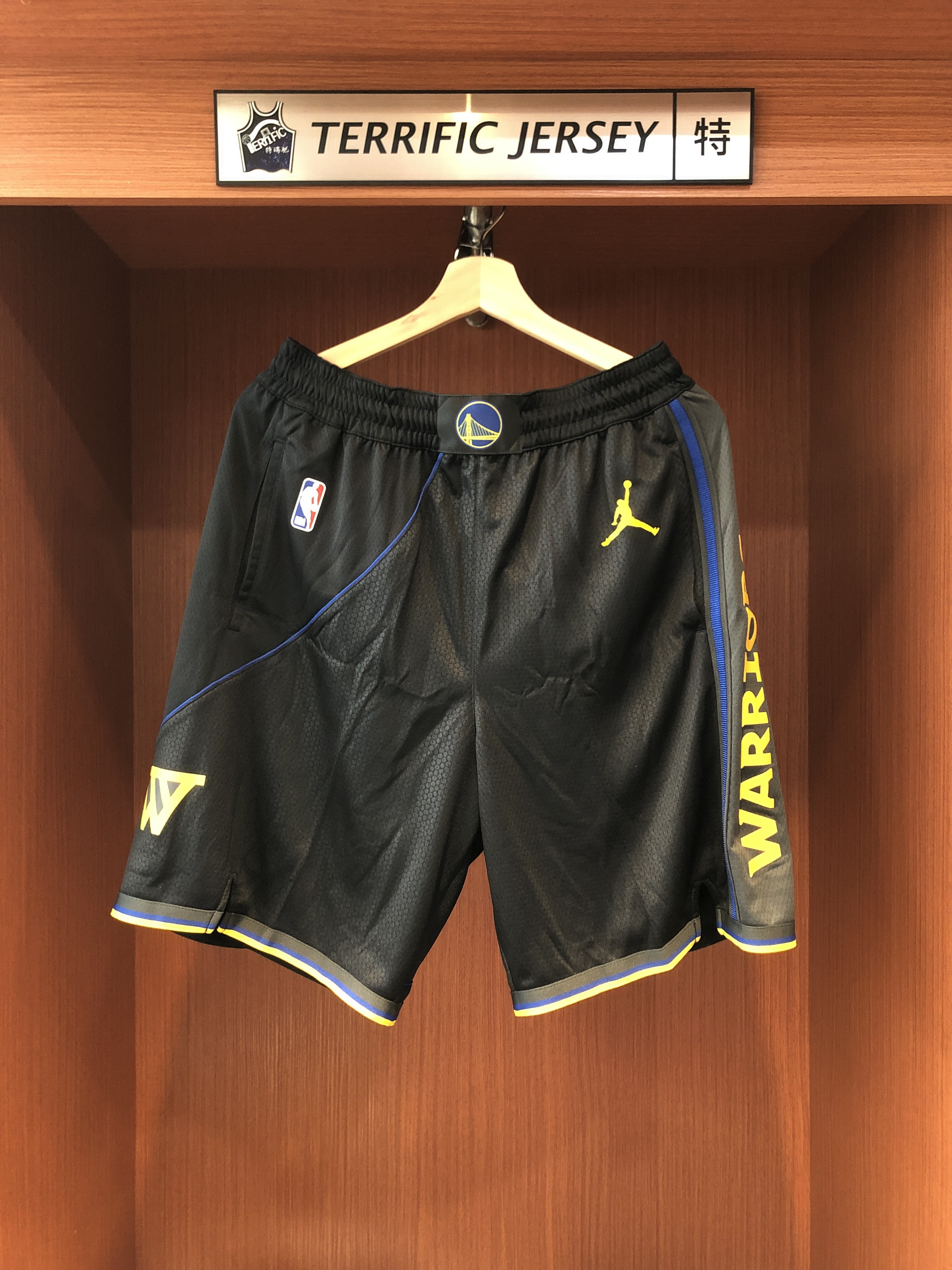 NBA球褲 Golden State Warriors 金州勇士黑球褲 Statement Jordan Swingman Shorts 球迷版 有口袋 全新