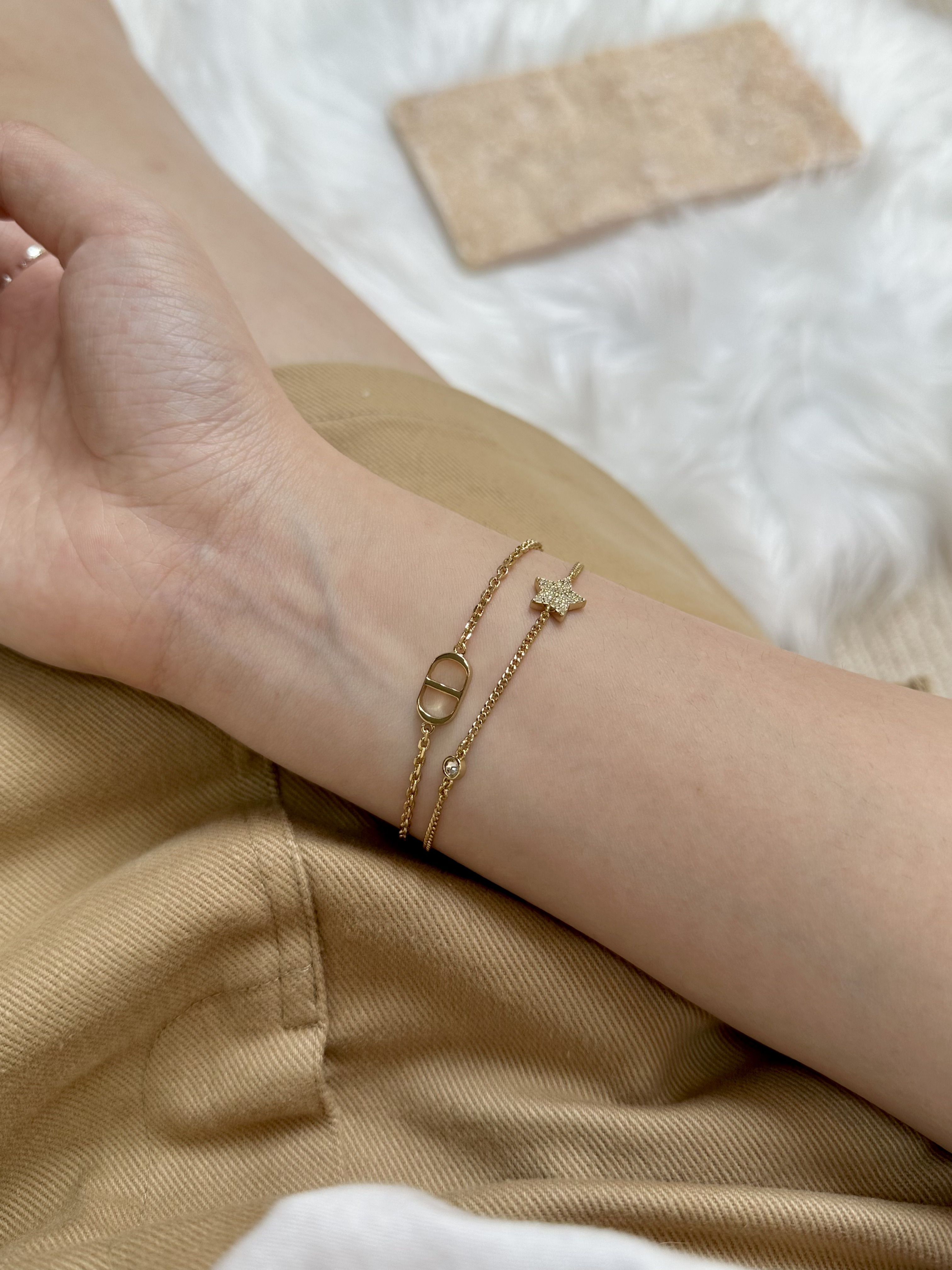 DIOR 25初春 CD雙鏈星星 日韓甜美 水晶 金屬 手鍊 女款 金色