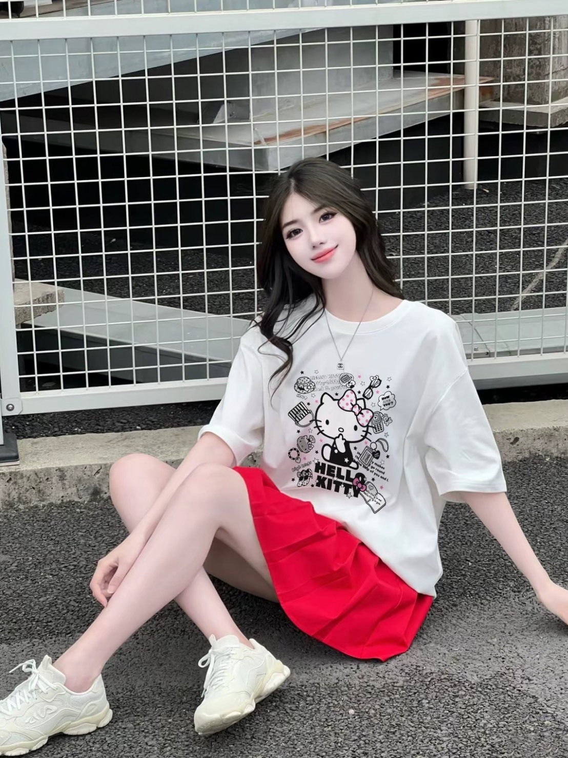 HELLO KITTY 聯名款 凱蒂貓 落肩寬松版 短袖T恤