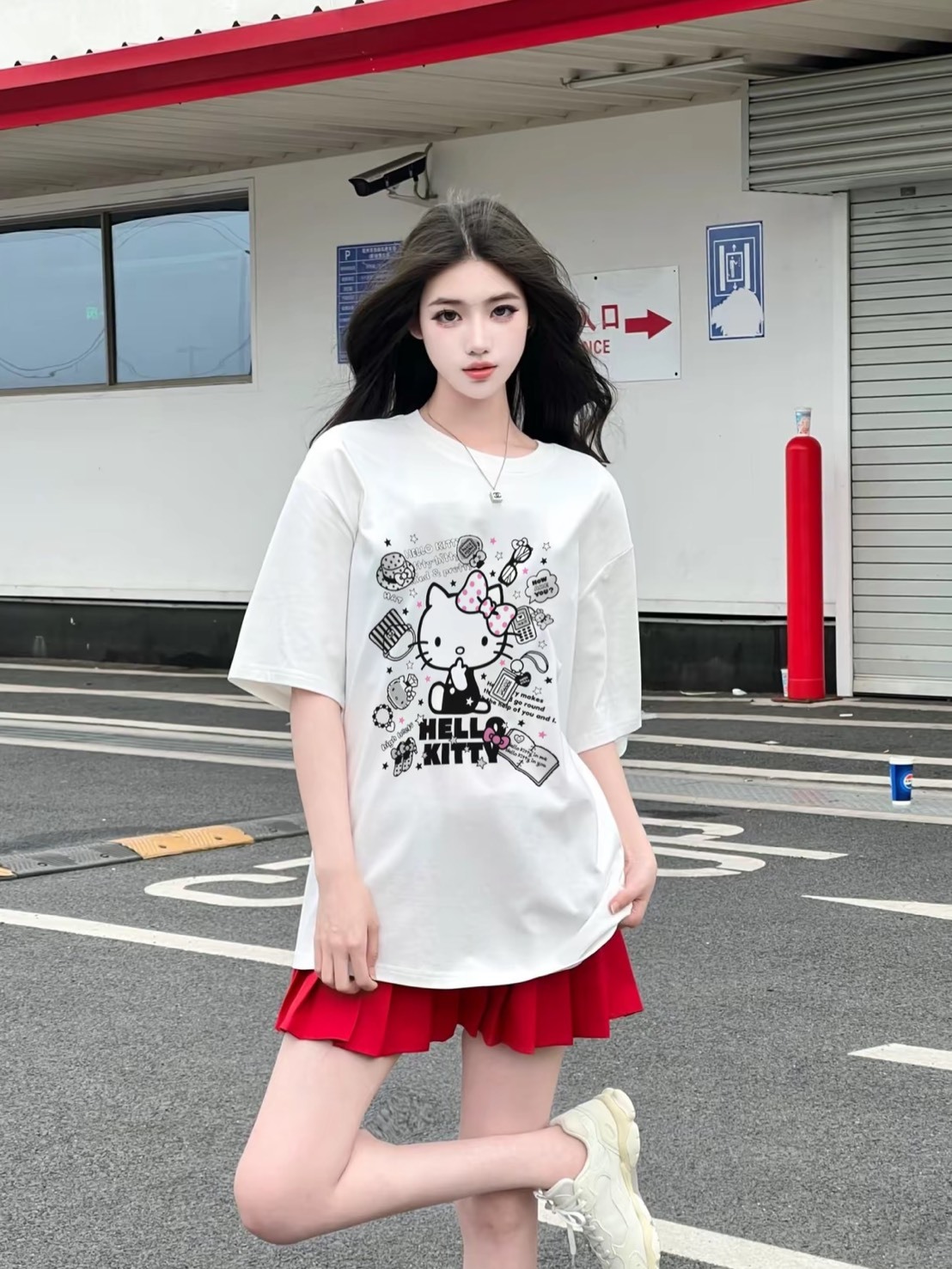 HELLO KITTY 聯名款 凱蒂貓 落肩寬松版 短袖T恤