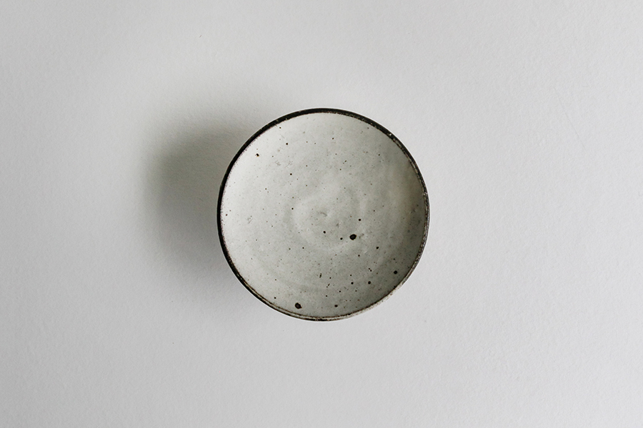 山田隆太郎 - 粉引高台皿 / 小