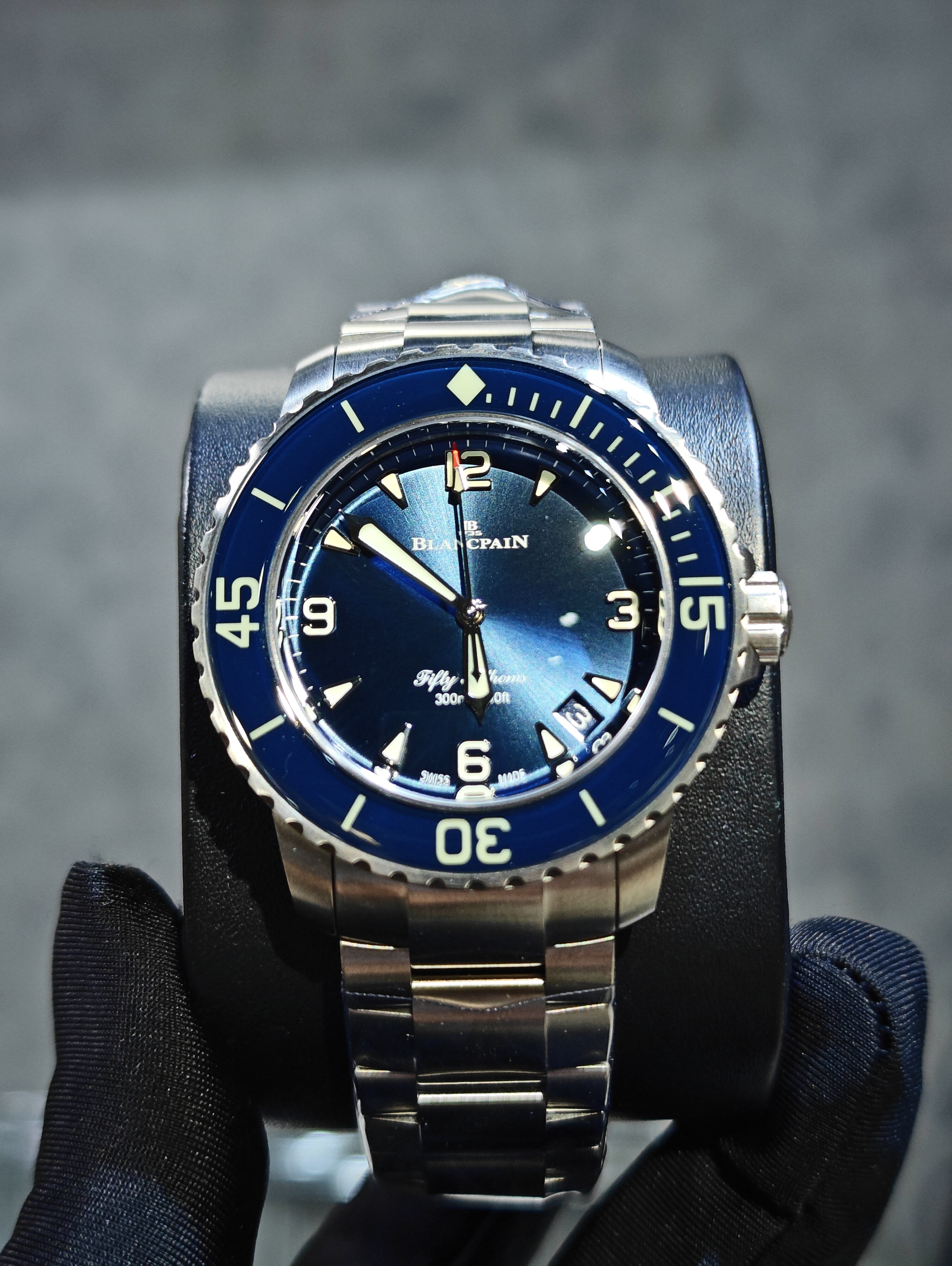 BRAND NEW BLANCPAIN FIFTY FATHOMS AUTOMATIQUE 5010-12B40-98S  BLUE DIAL 42MM