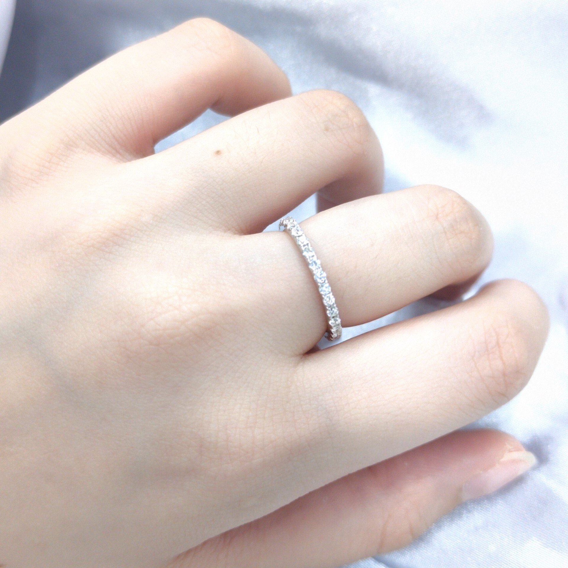 18K White Gold 0.65ct Diamond Eternity Ring