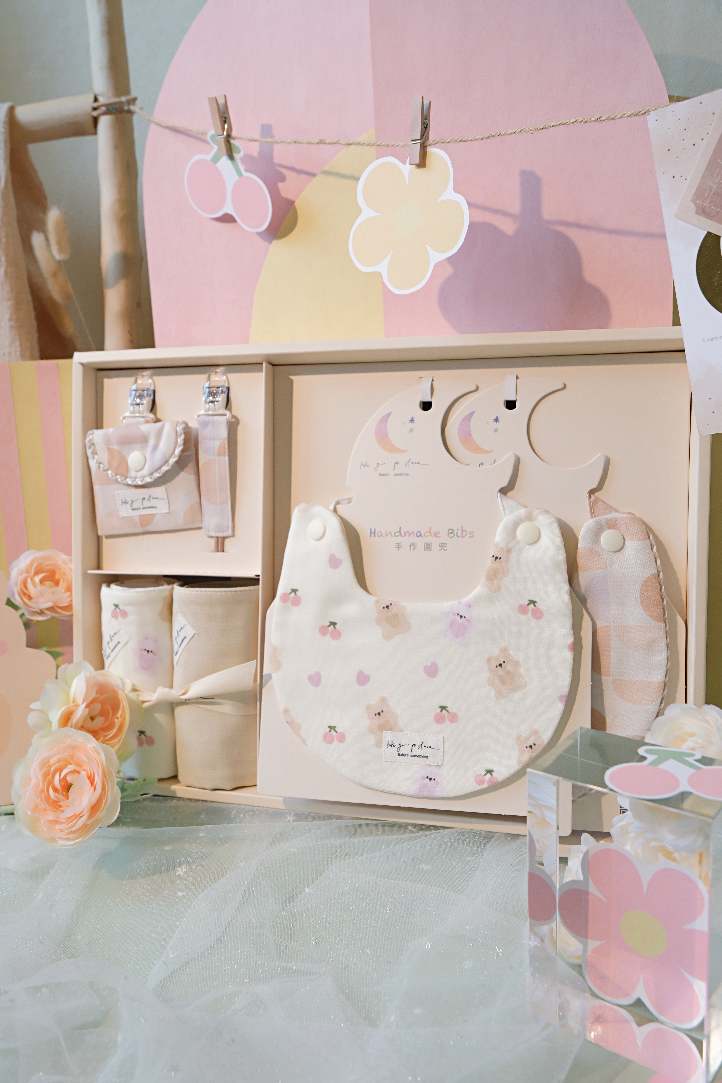 Hi Y.P store-彌月禮盒必備組-獨家設計-軟糖熊兔