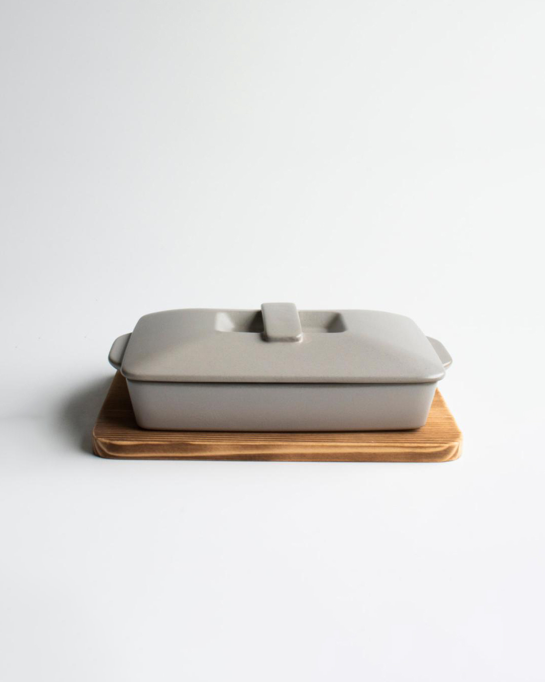 The chef 耐熱平底烤盤(附蓋) 淺灰｜SALIU