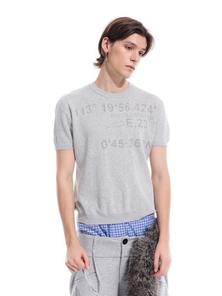 WHISTL 座標 做舊 印花 修身毛針 上衣 #短袖