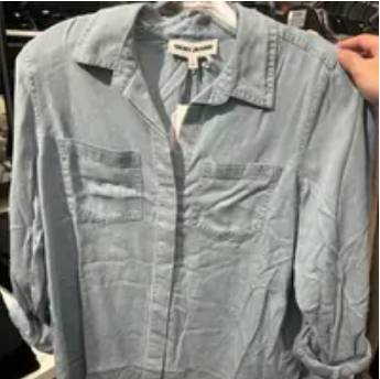 [S] DKNY CHMBRY STRIPE SPLIT BACK BUTTON FRONT SHIRT, DJ4W2017-J2C [FINAL SALE] (SD1340)