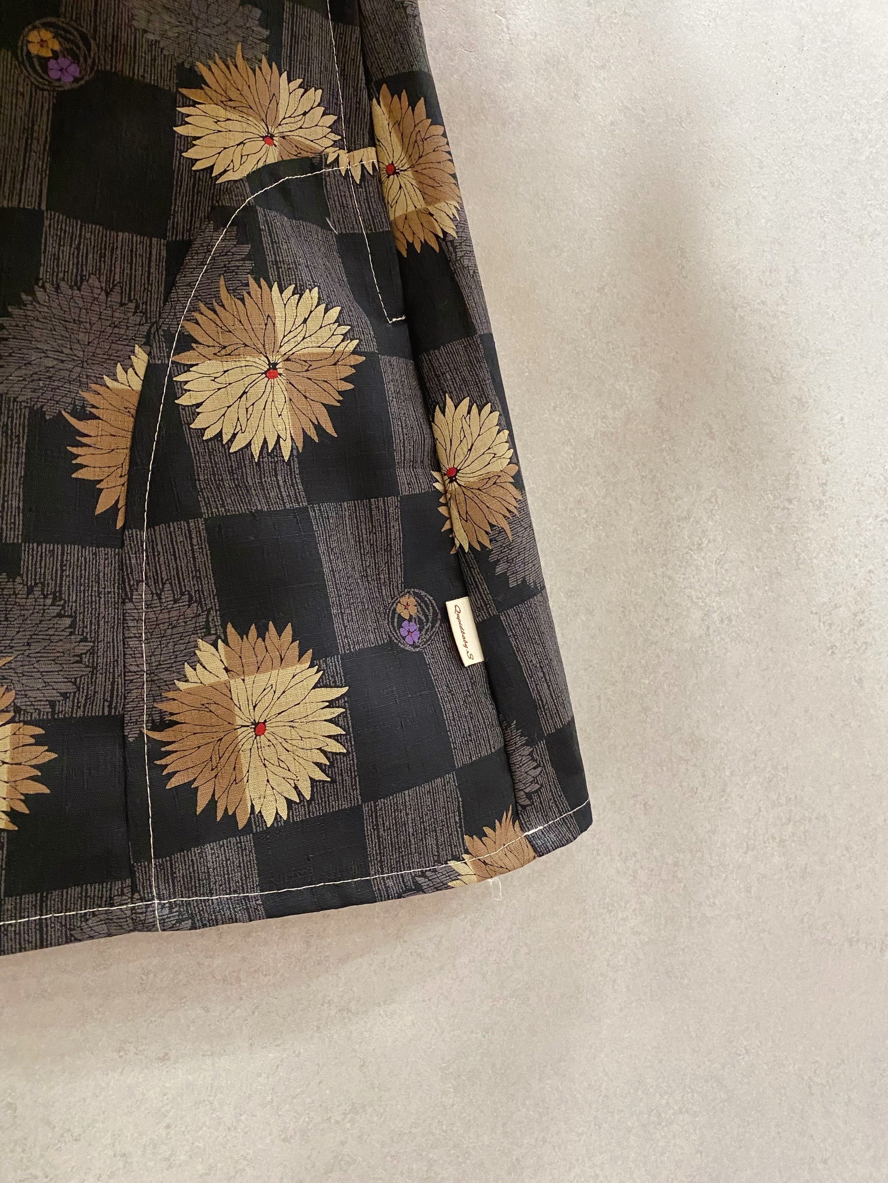 古布黑格花卉 媽咪連褲短裙(XS)