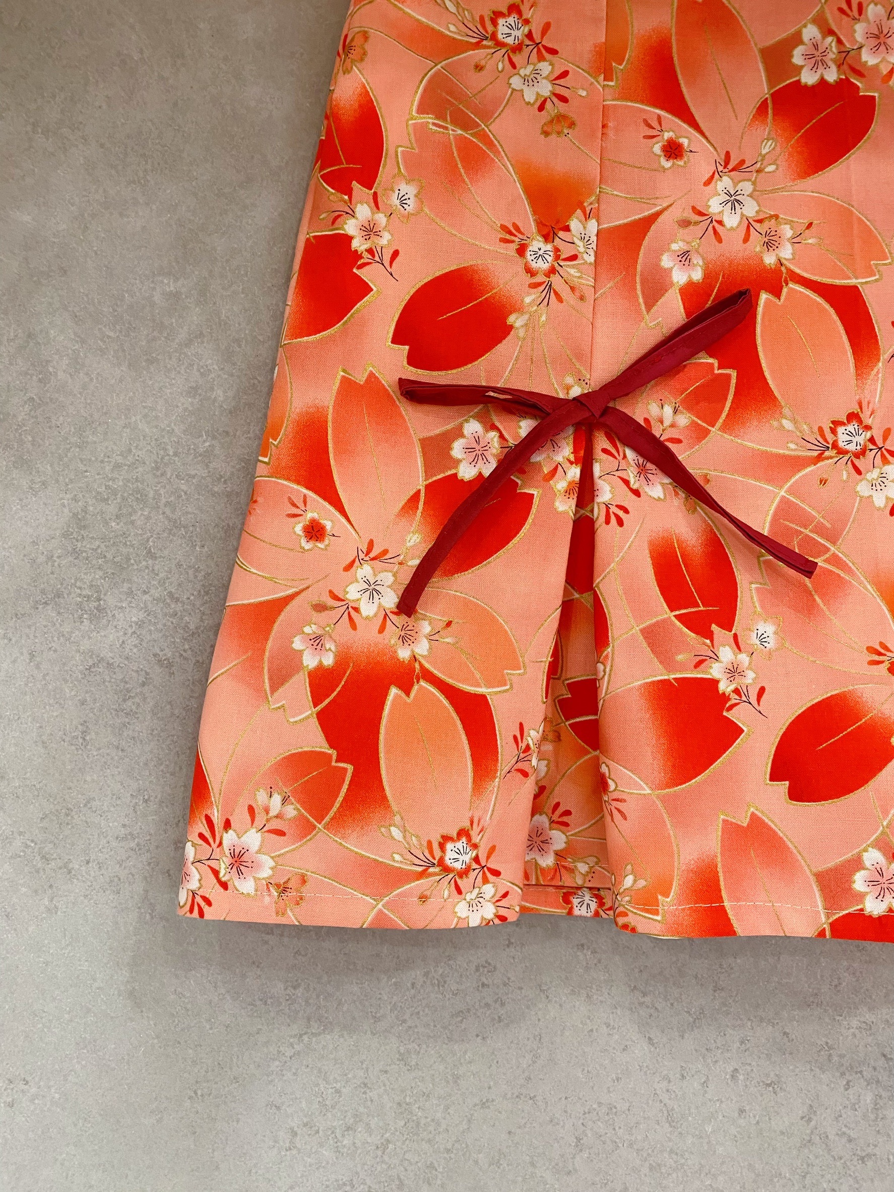 紅燙金櫻花 媽咪蝴蝶結連褲短裙(S)