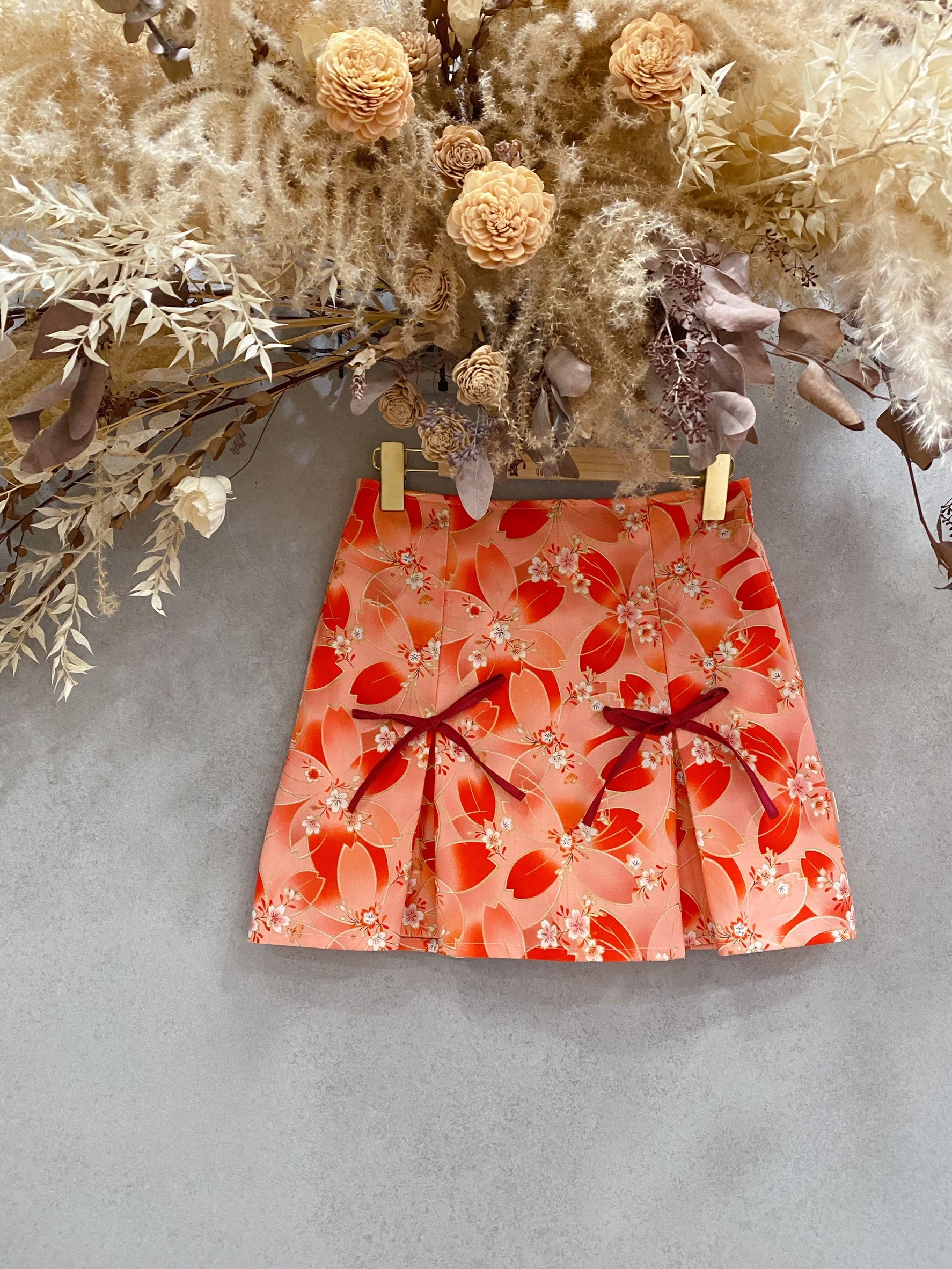 紅燙金櫻花 媽咪蝴蝶結連褲短裙(S)
