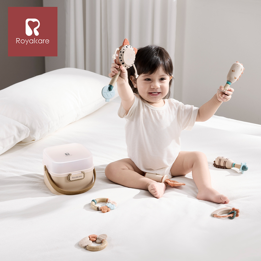 【Royalcare】嬰幼撫育系列 歡樂手搖鈴十件組 (附收納盒) 款式隨機
