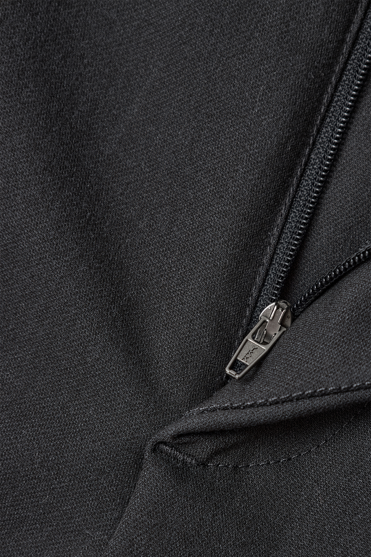 FUMBLE 包邊西裝短褲