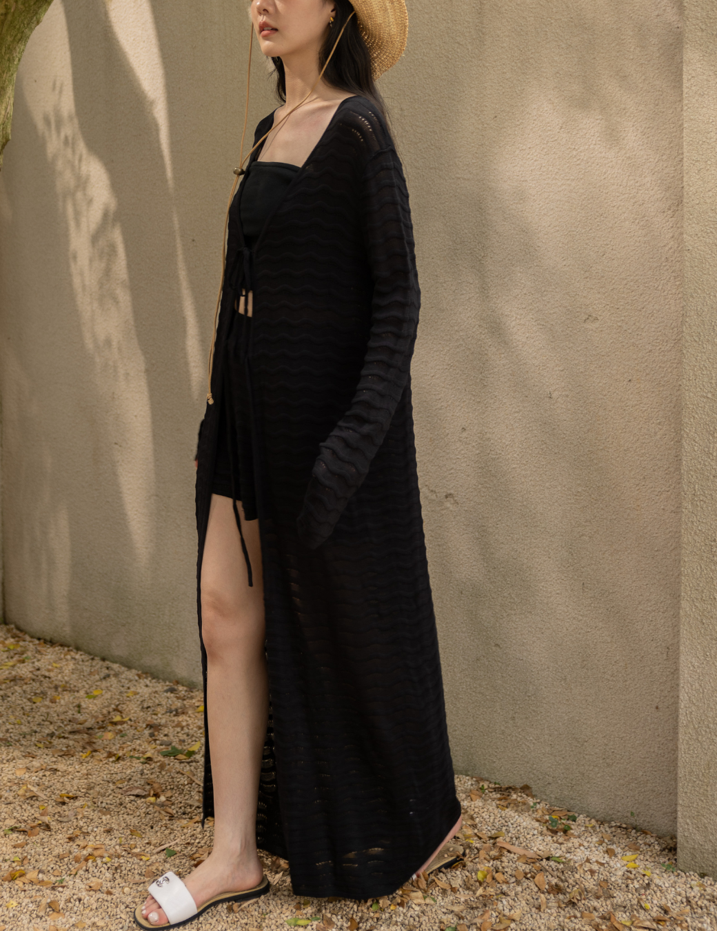 波浪織紋前綁帶長罩衫（黑色/2尺寸）