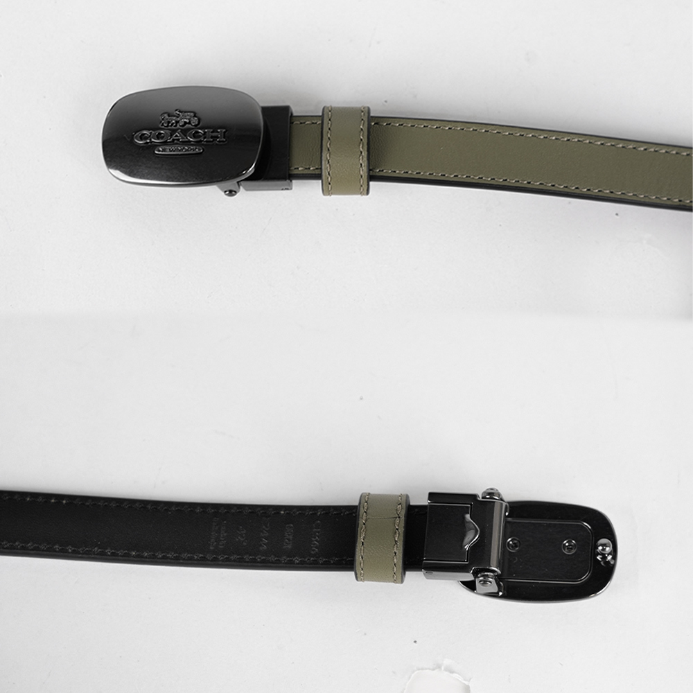 【COACH】Eliza 鐵灰頭橢圓標誌小牛皮寬1.8cm皮帶(軍綠色) CP366 QBX2X